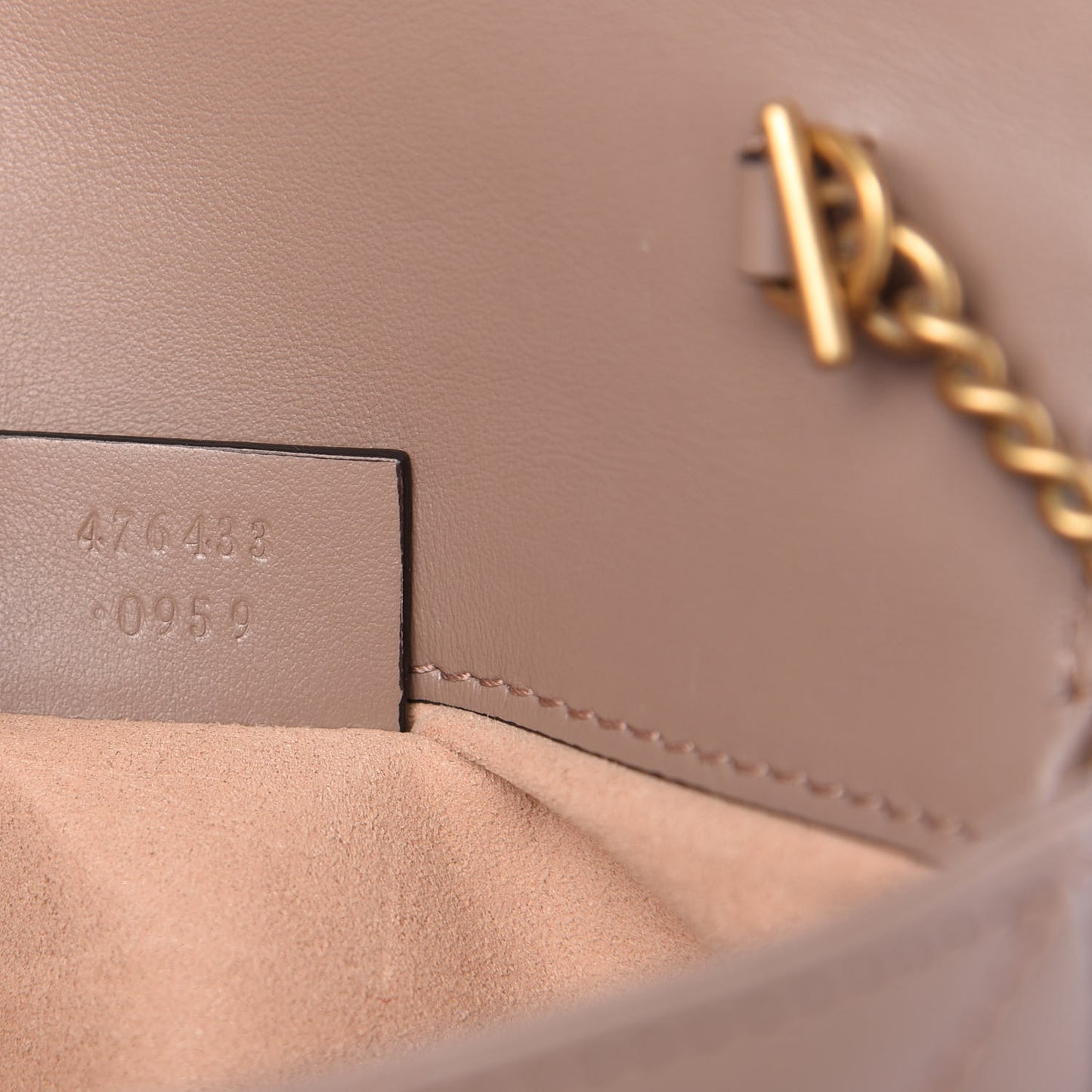 Calfskin Matelasse Super Mini GG Marmont Shoulder Bag Porcelain Rose