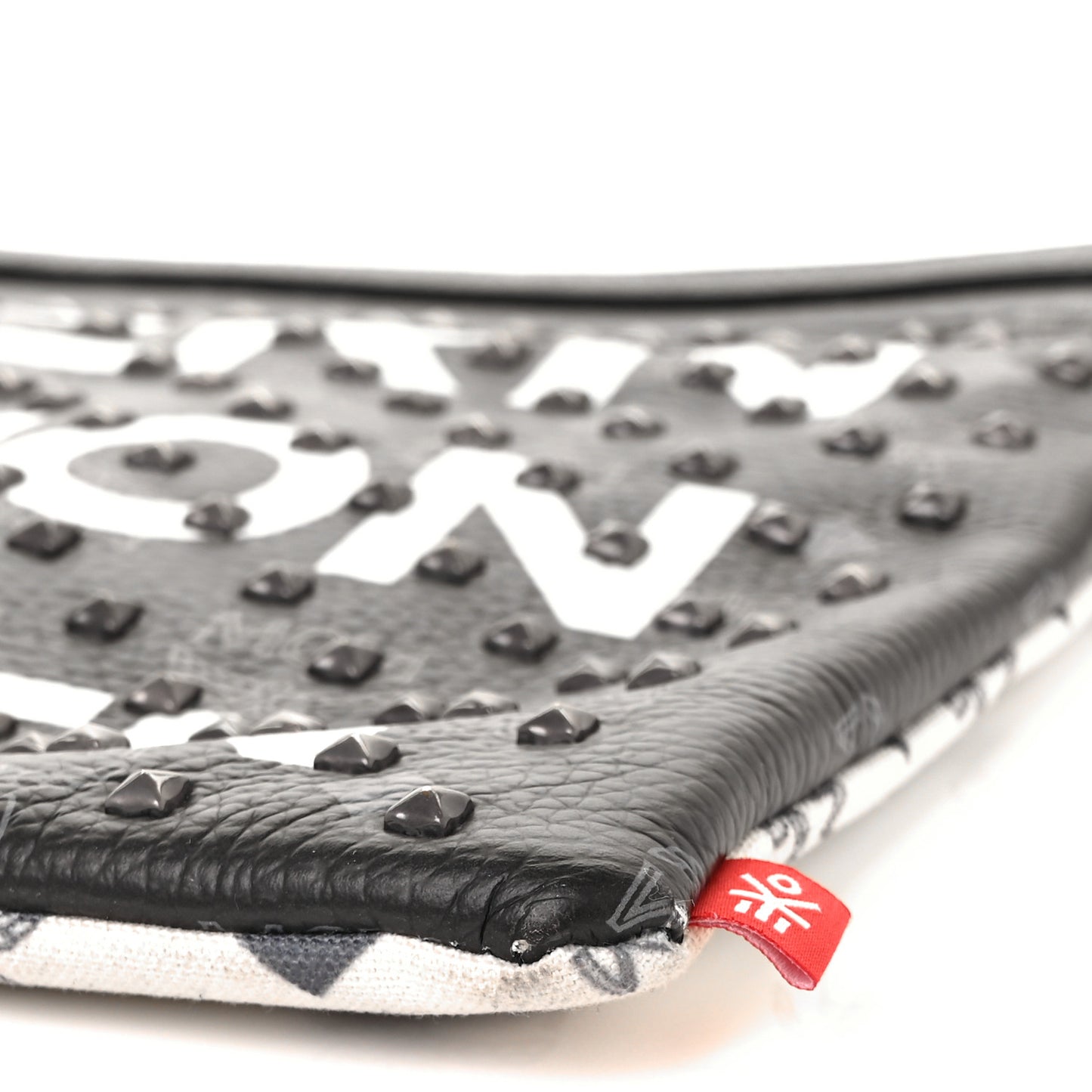 X Ekocycle Visetos Wristlet Pouch White Black