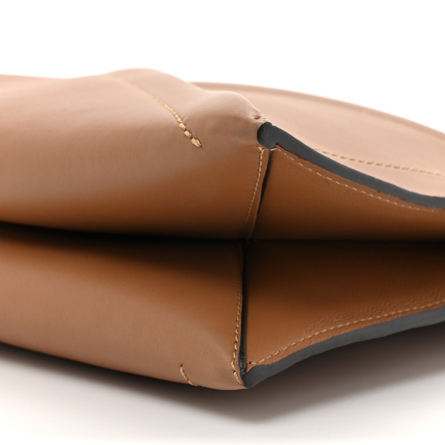 Matte Smooth Calfskin M Zippered Bag Teak