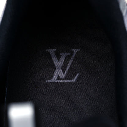 Louis Vuitton Iridescent Calfskin Mens Run Away Pulse Sneakers 5.5 Black Purple 7 of 11