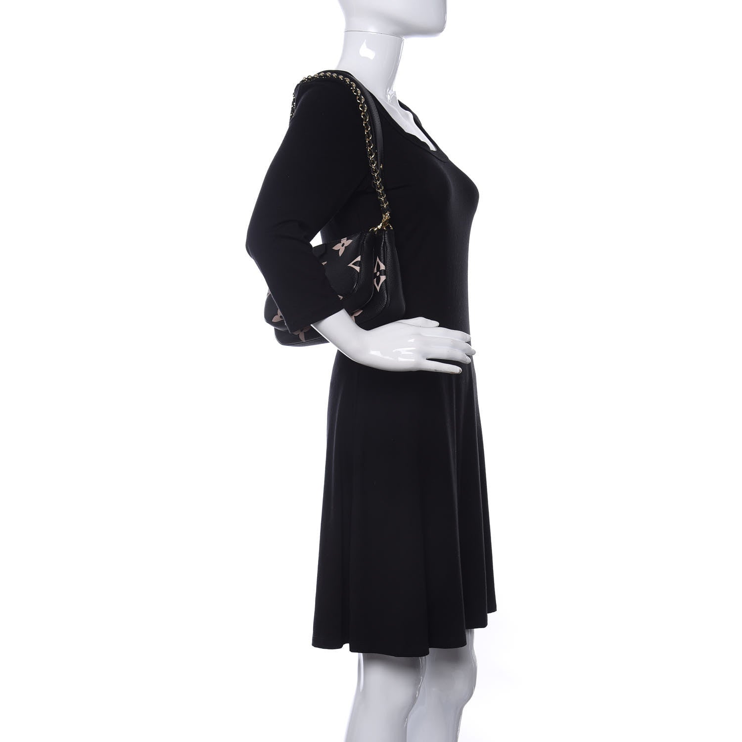 Louis Vuitton Empreinte Monogram Giant Multi Pochette Accessories Black Beige 2 of 10