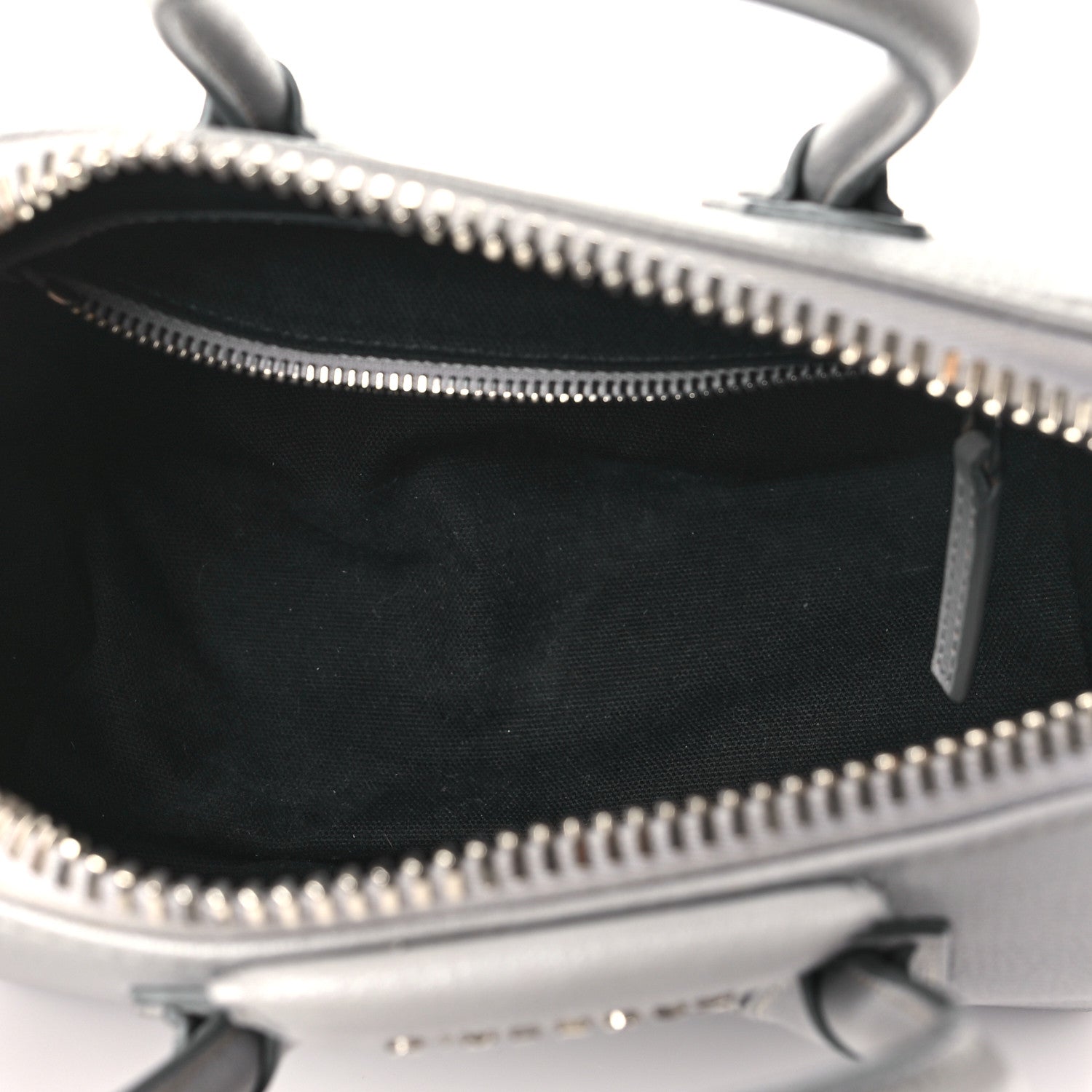Givenchy Sugar Goatskin Mini Antigona Pearl Grey 5 of 13