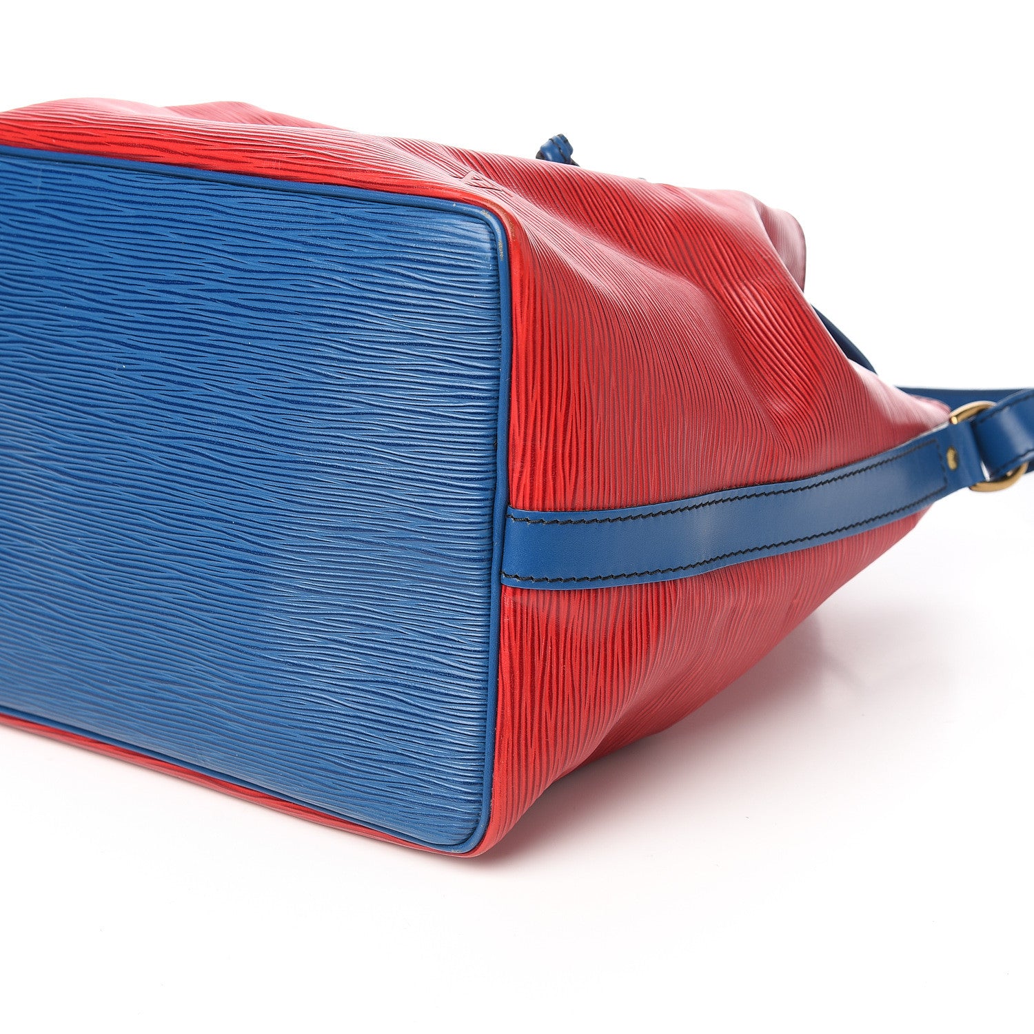 Louis Vuitton Epi Petit Bi-Color Noe Castillan Red Toledo 10 of 11