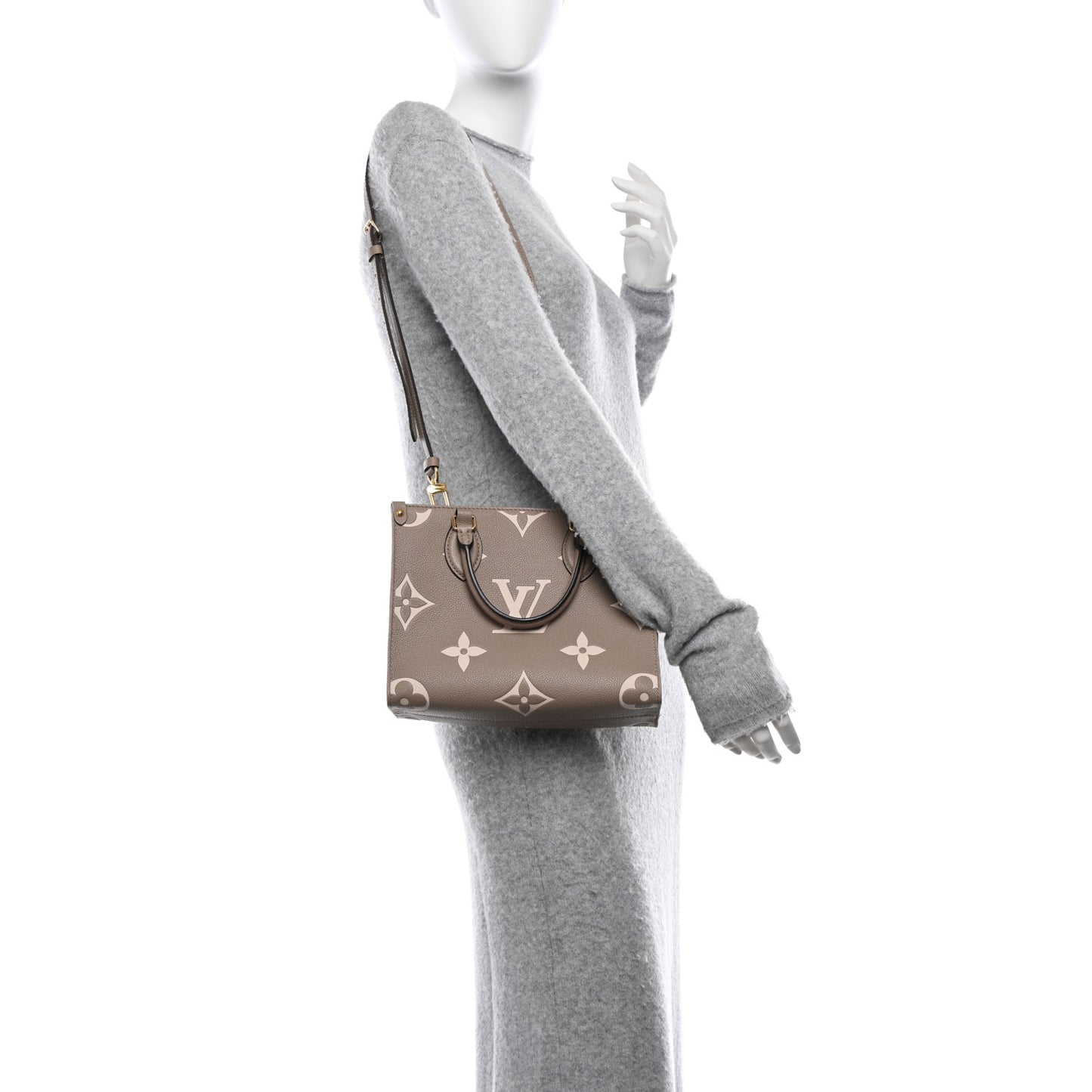 LOUIS VUITTON Empreinte Monogram Giant Onthego PM Tourterelle Creme