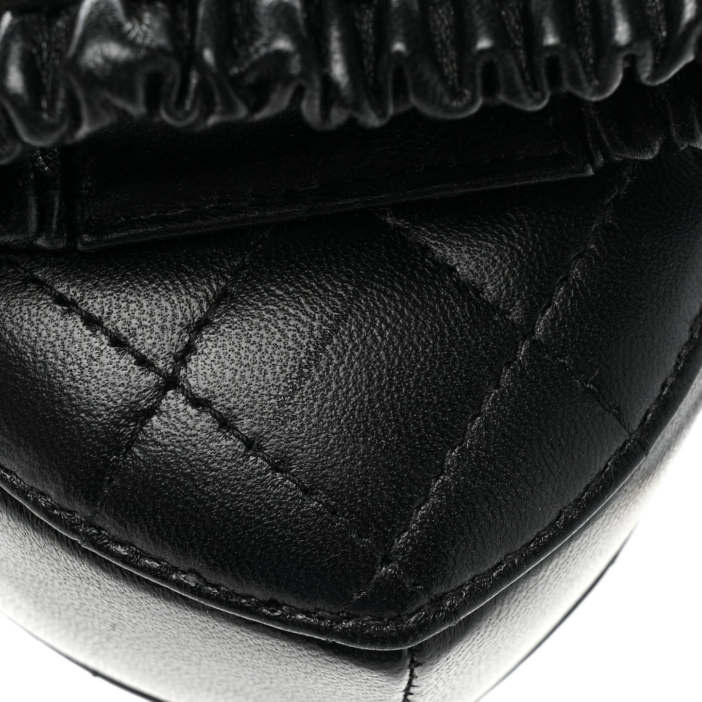 Lambskin Quilted CC In Love Heart Zipped Arm Coin Purse Black
