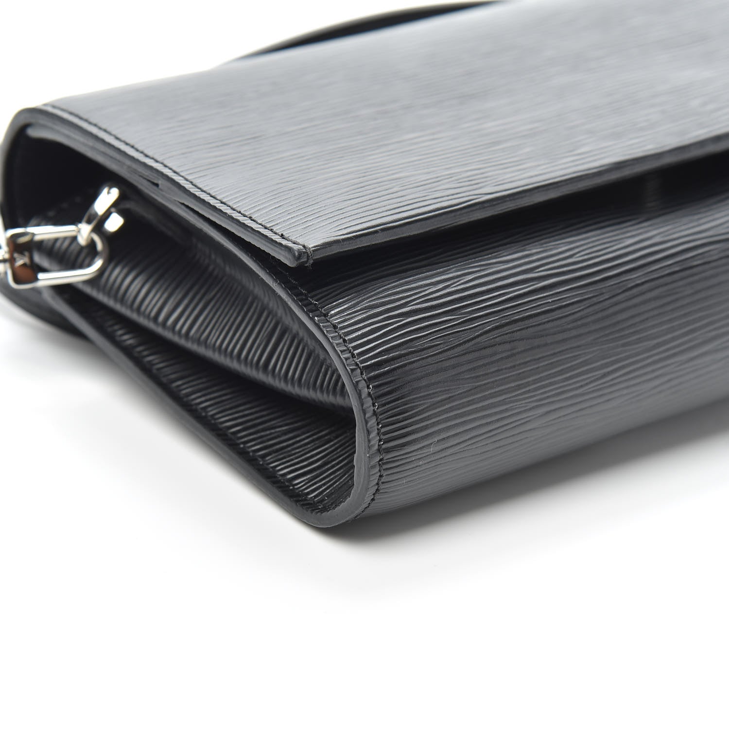 Louis Vuitton Epi Clery Black 8 of 9