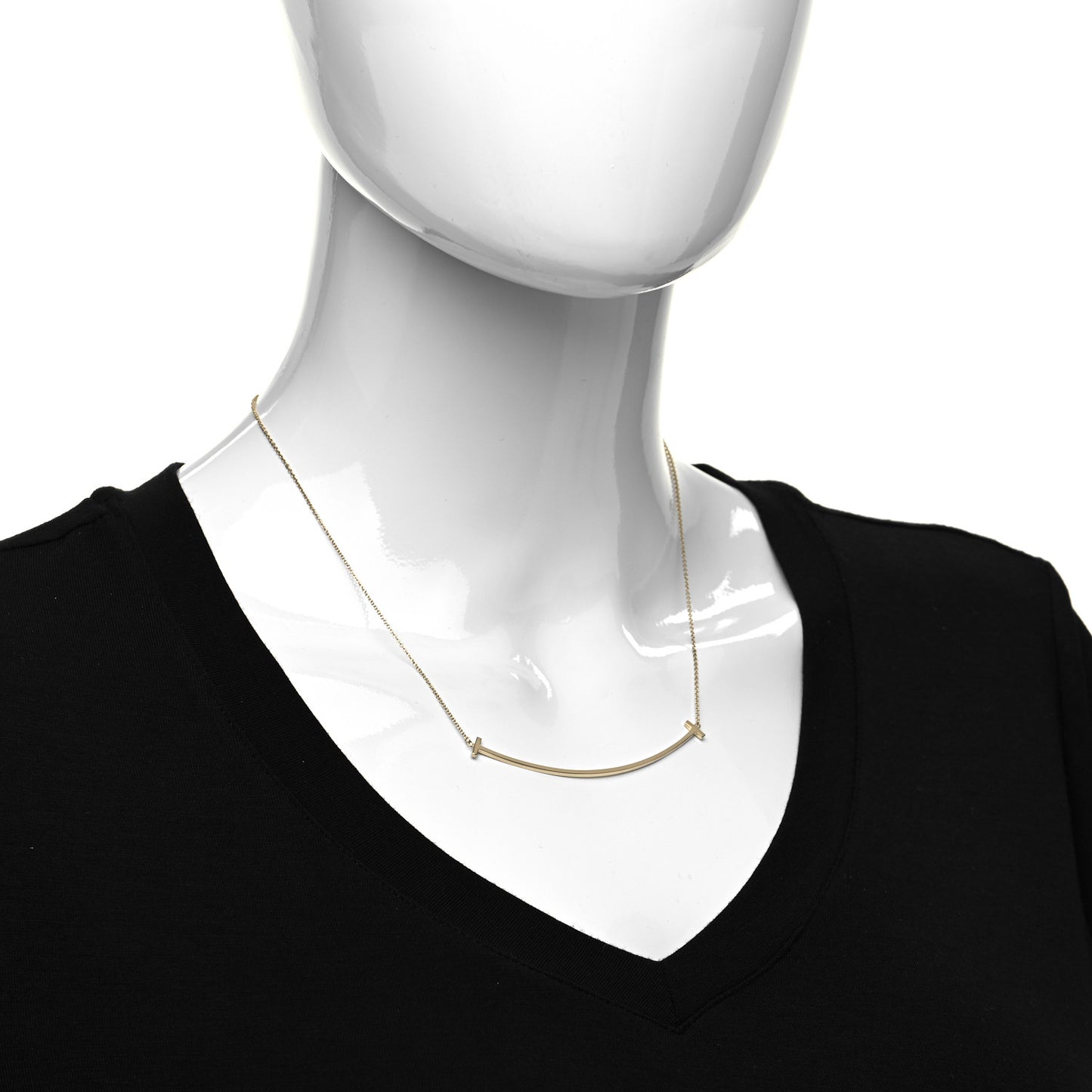 18K Yellow Gold Large T Smile Pendant Necklace