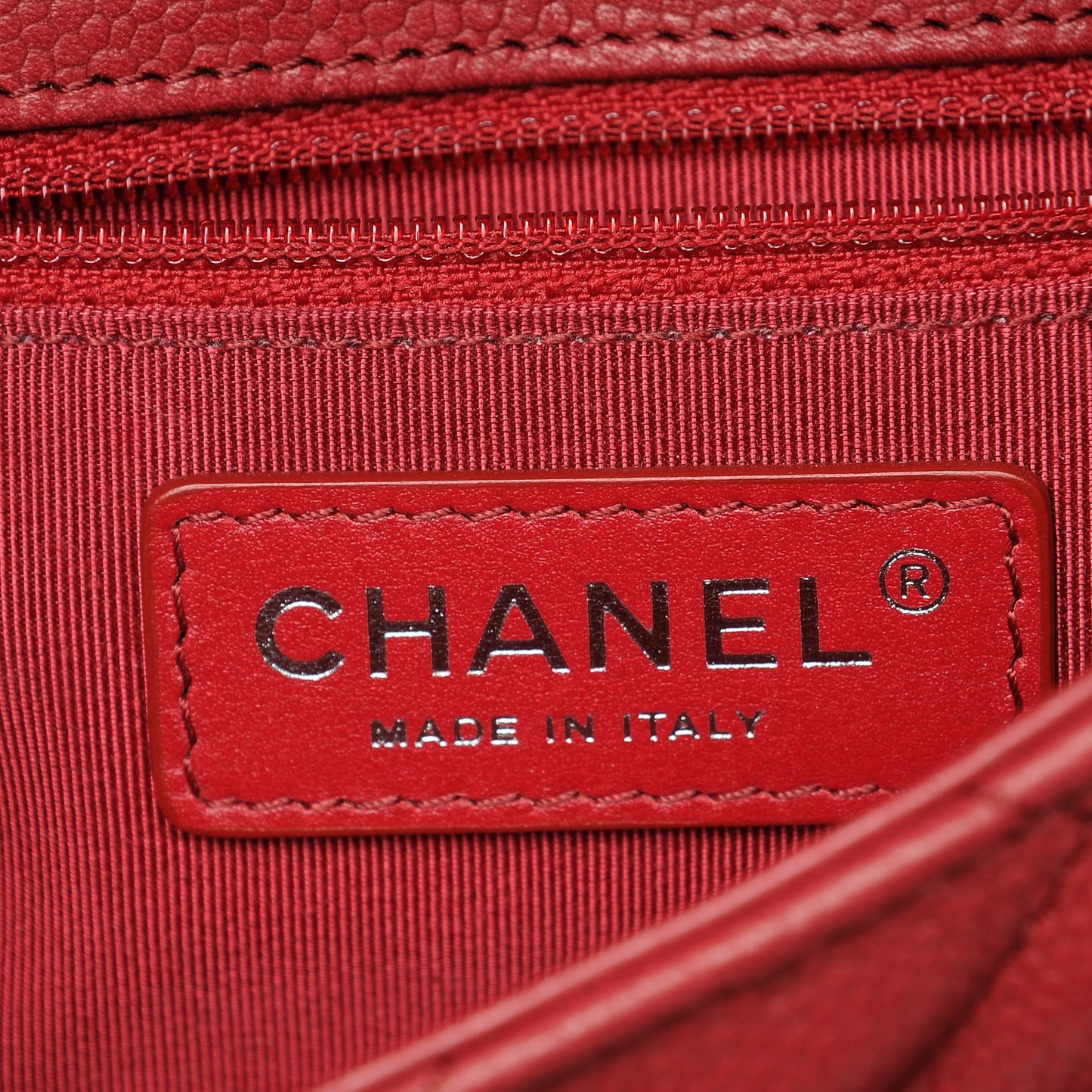 Caviar Quilted Casual Pocket Messenger Flap Red