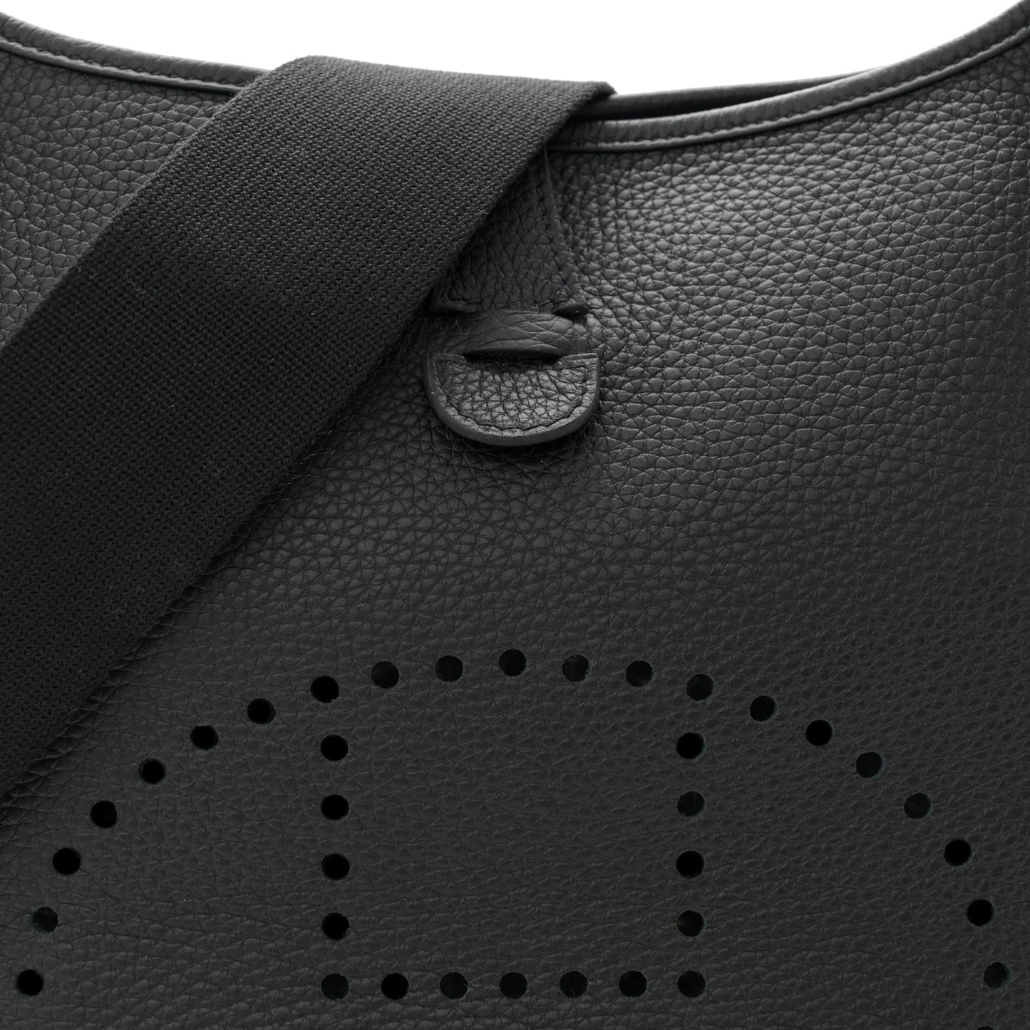 Taurillon Clemence Evelyne III PM Black