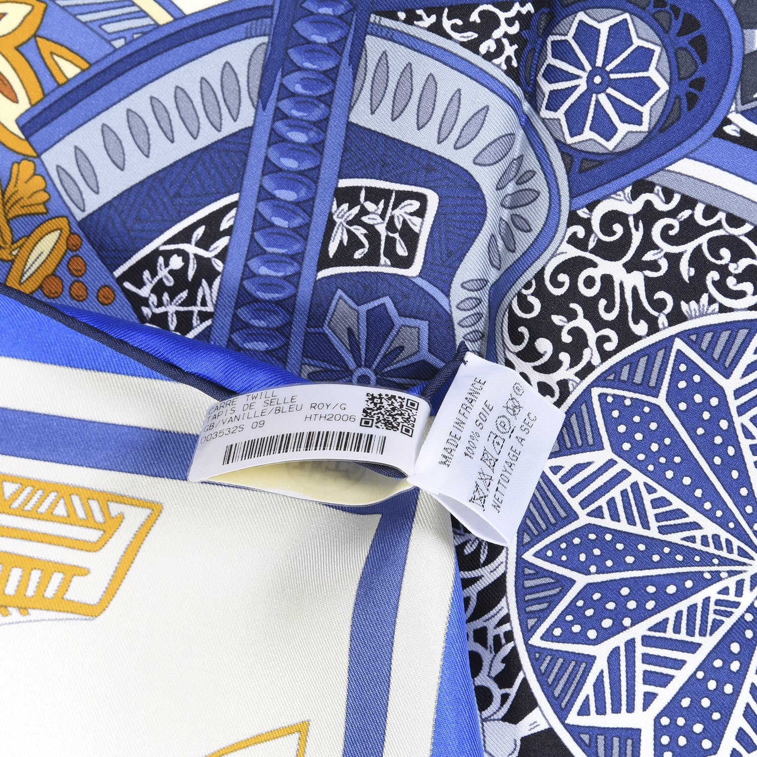Hermes Silk Tapis De Selle Scarf 90 Vanille Bleu Royal Gold 5 of 5