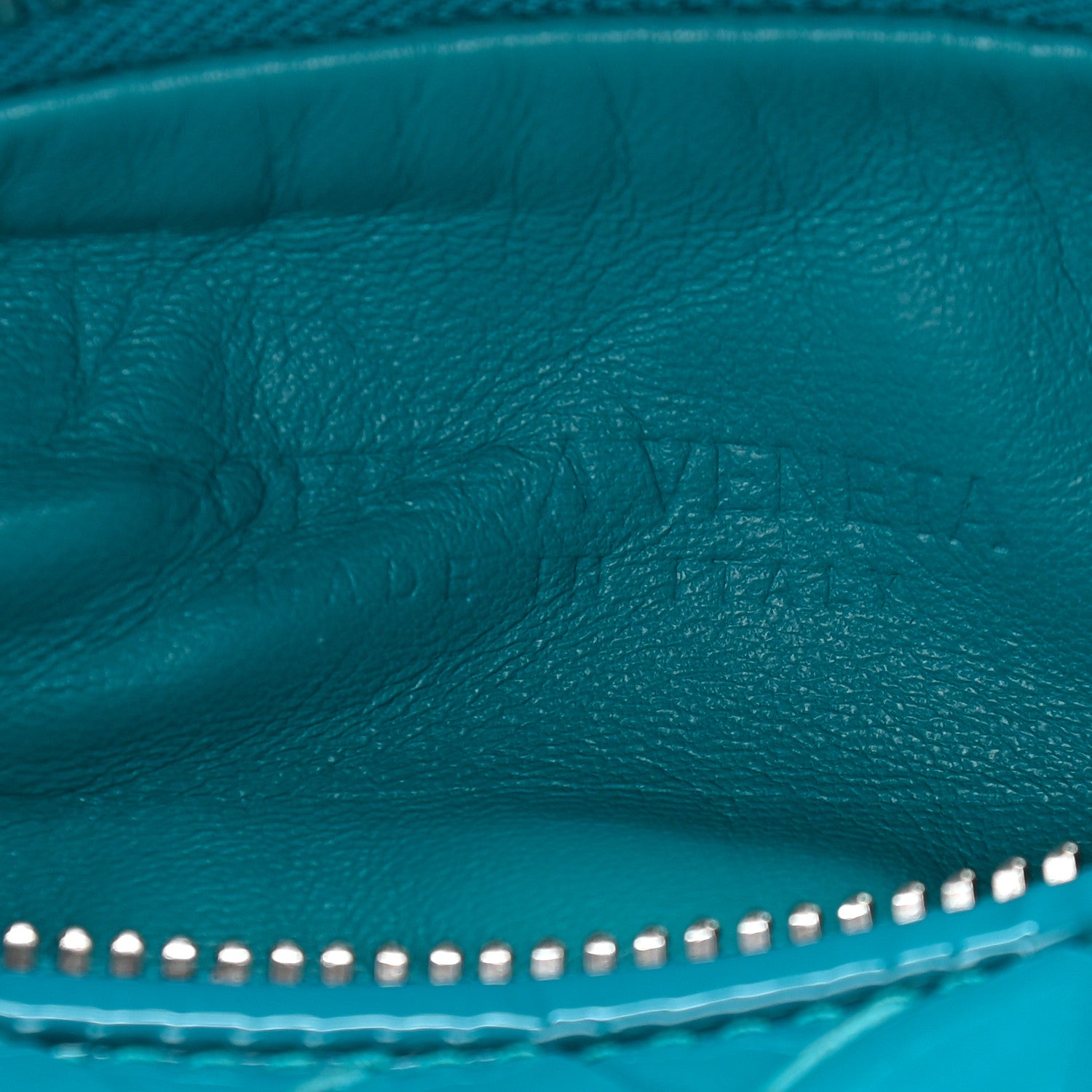 Bottega Veneta Patent Nappa Intrecciato Mini Jodie Blaster 6 of 10