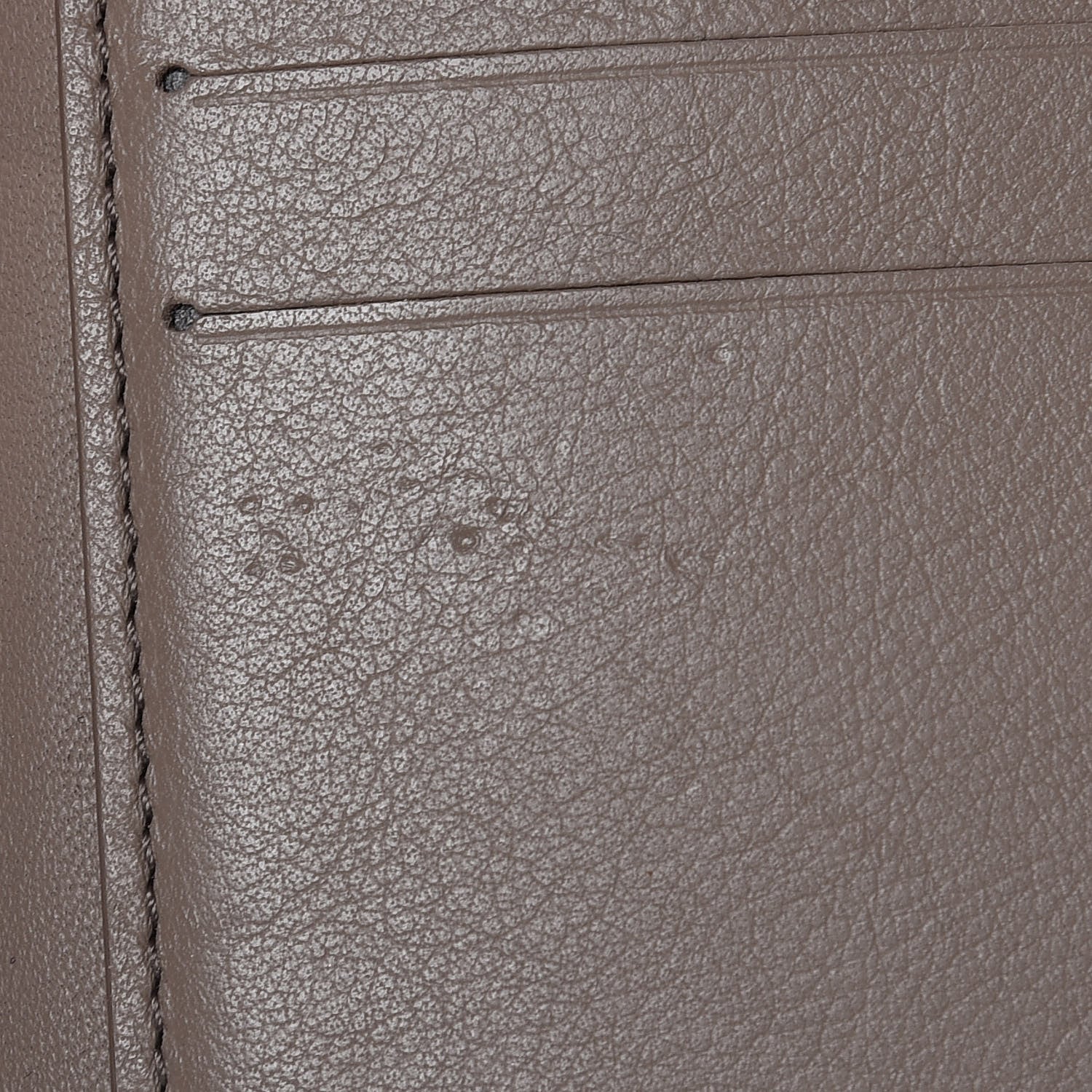 Louis Vuitton Taurillon Capucines Compact Wallet Magnolia 8 of 12