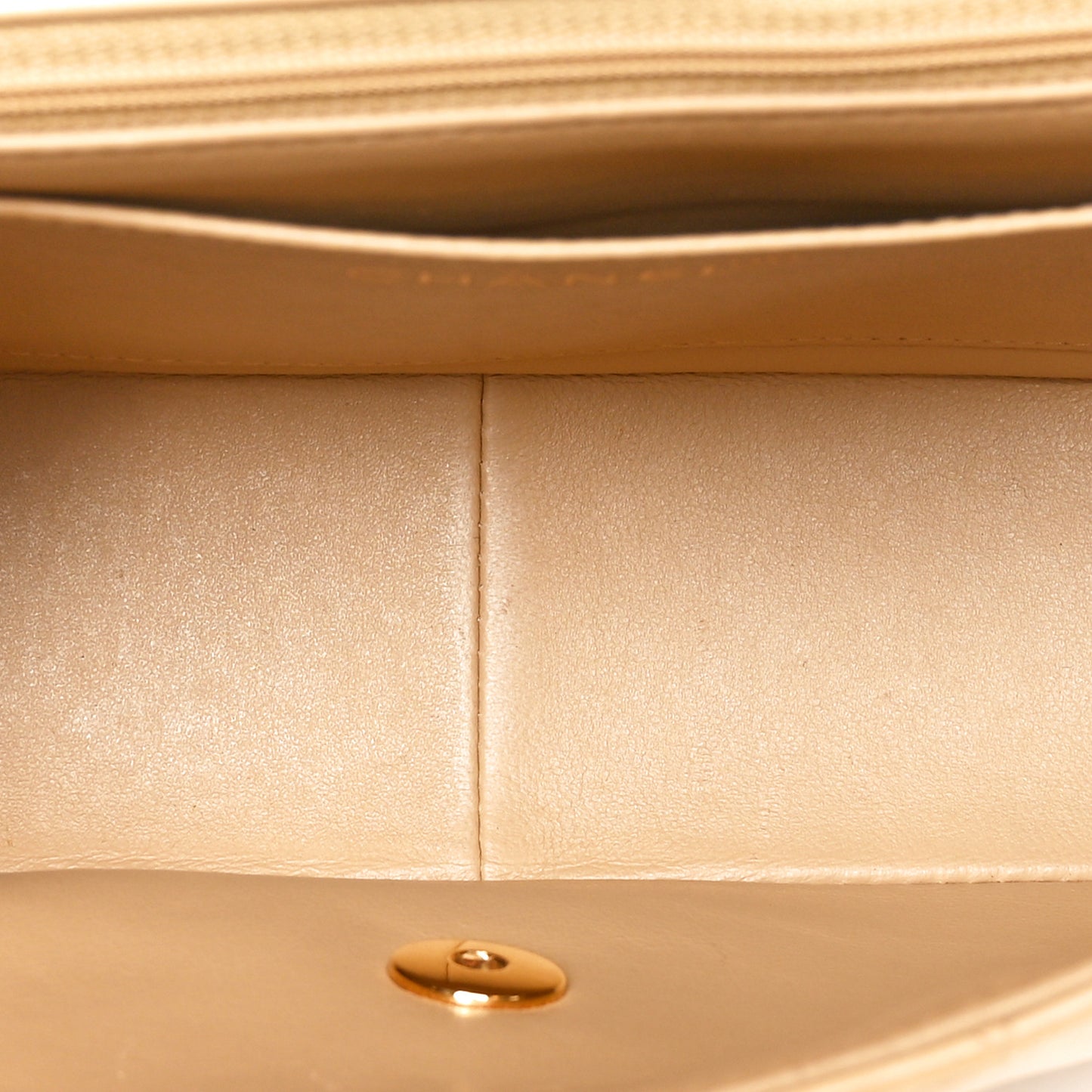 Lambskin Quilted Medium Single Flap Beige