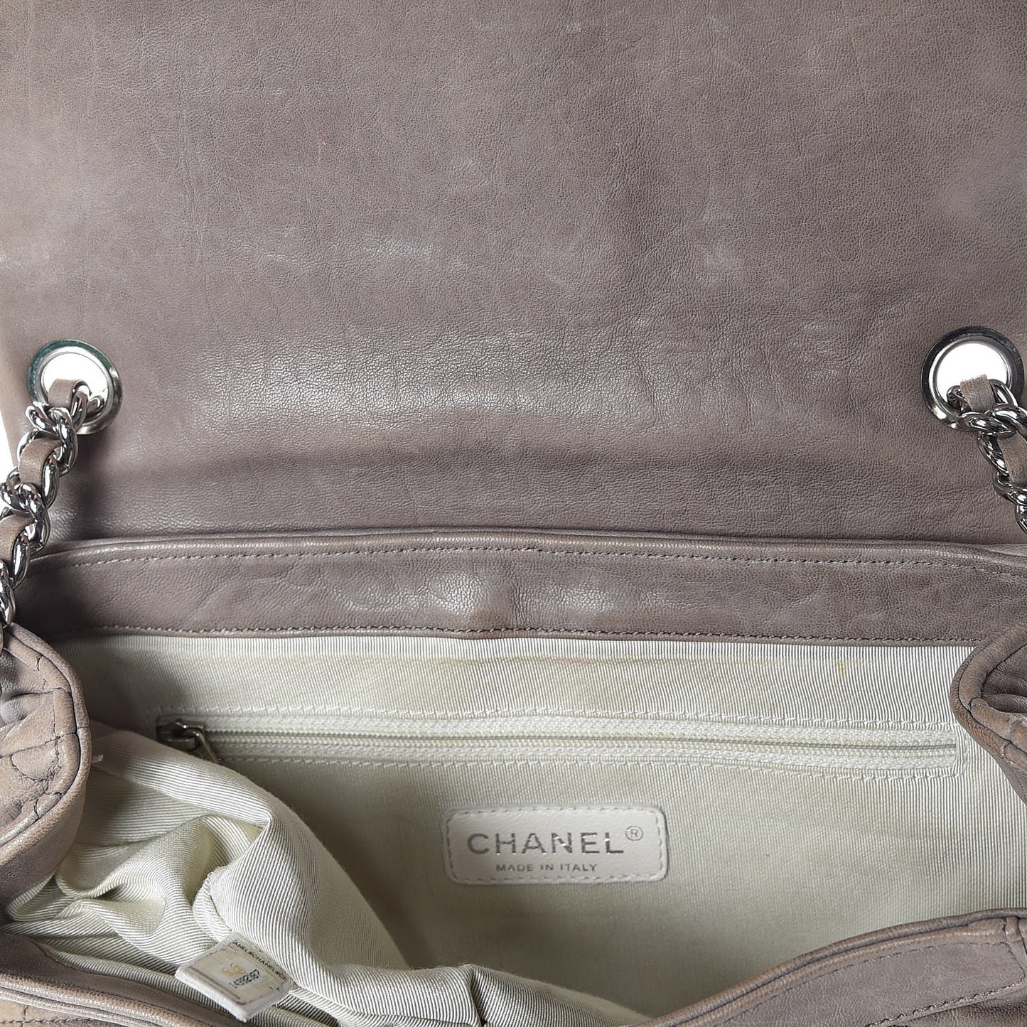Washed Lambskin Quilted Medium Chain Around Messenger Taupe