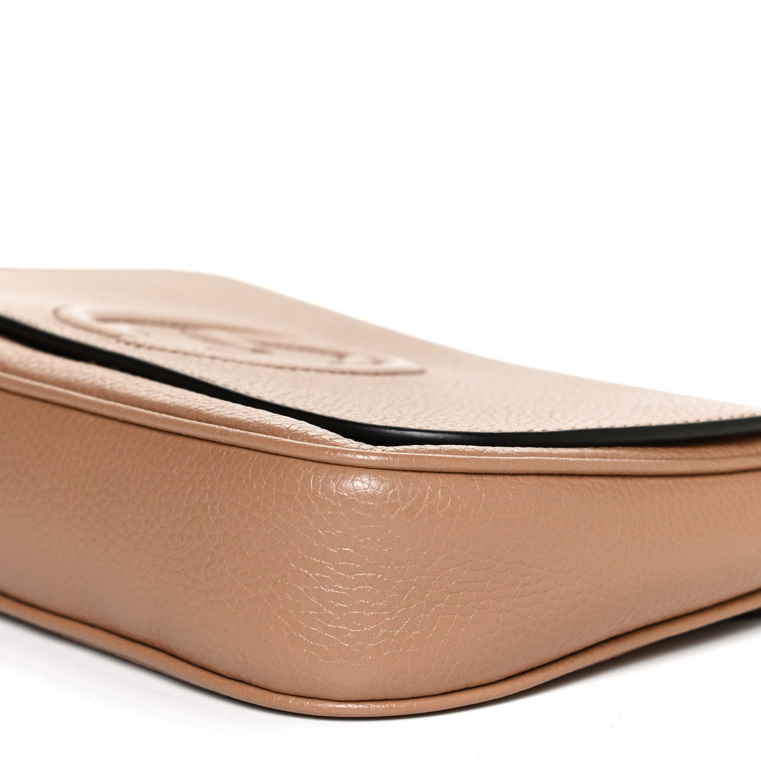 Gucci Pebbled Calfskin Medium Soho Flap Crossbody Camelia 11 of 13