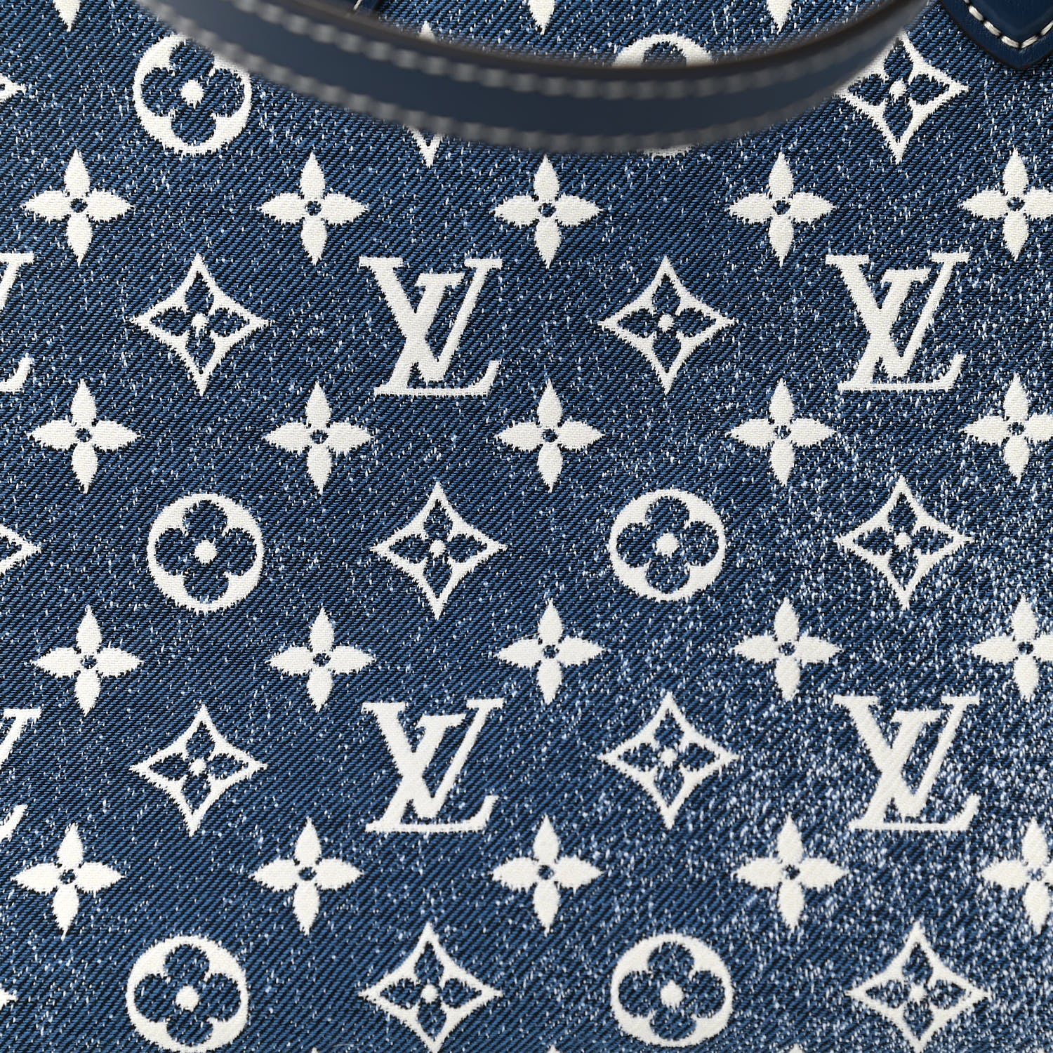 Louis Vuitton Monogram Jacquard Denim Onthego MM Bleu 7 of 10