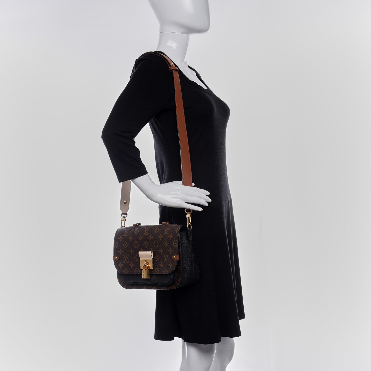 Louis Vuitton Monogram Vaugirard Black 2 of 9