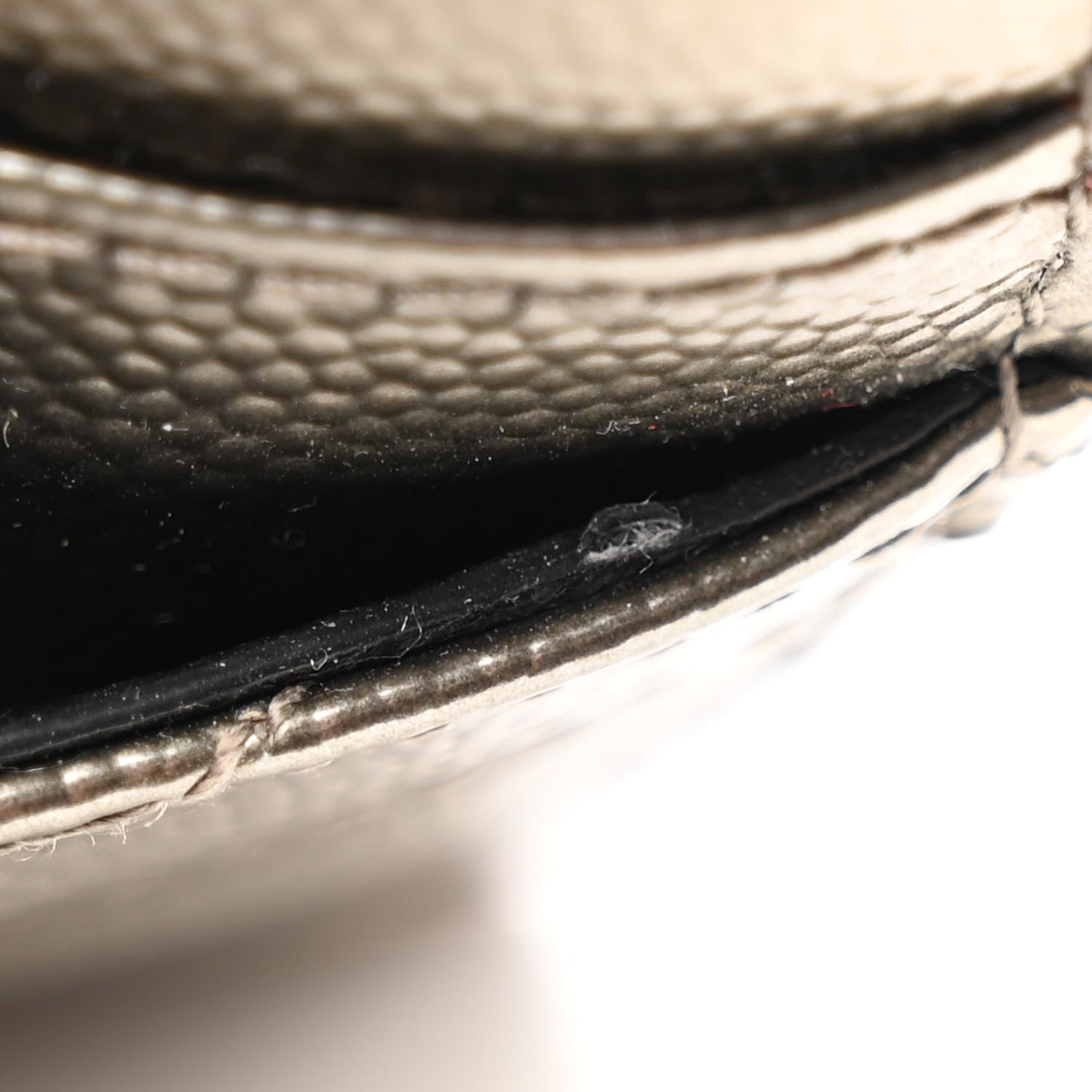 Saint Laurent Metallic Grain De Poudre Matelasse Chevron Monogram Credit Card Case Piombo 8 of 9