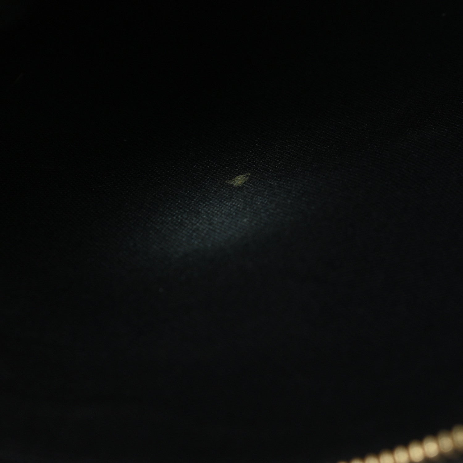 Louis Vuitton Empreinte Daily Pouch Black 9 of 10