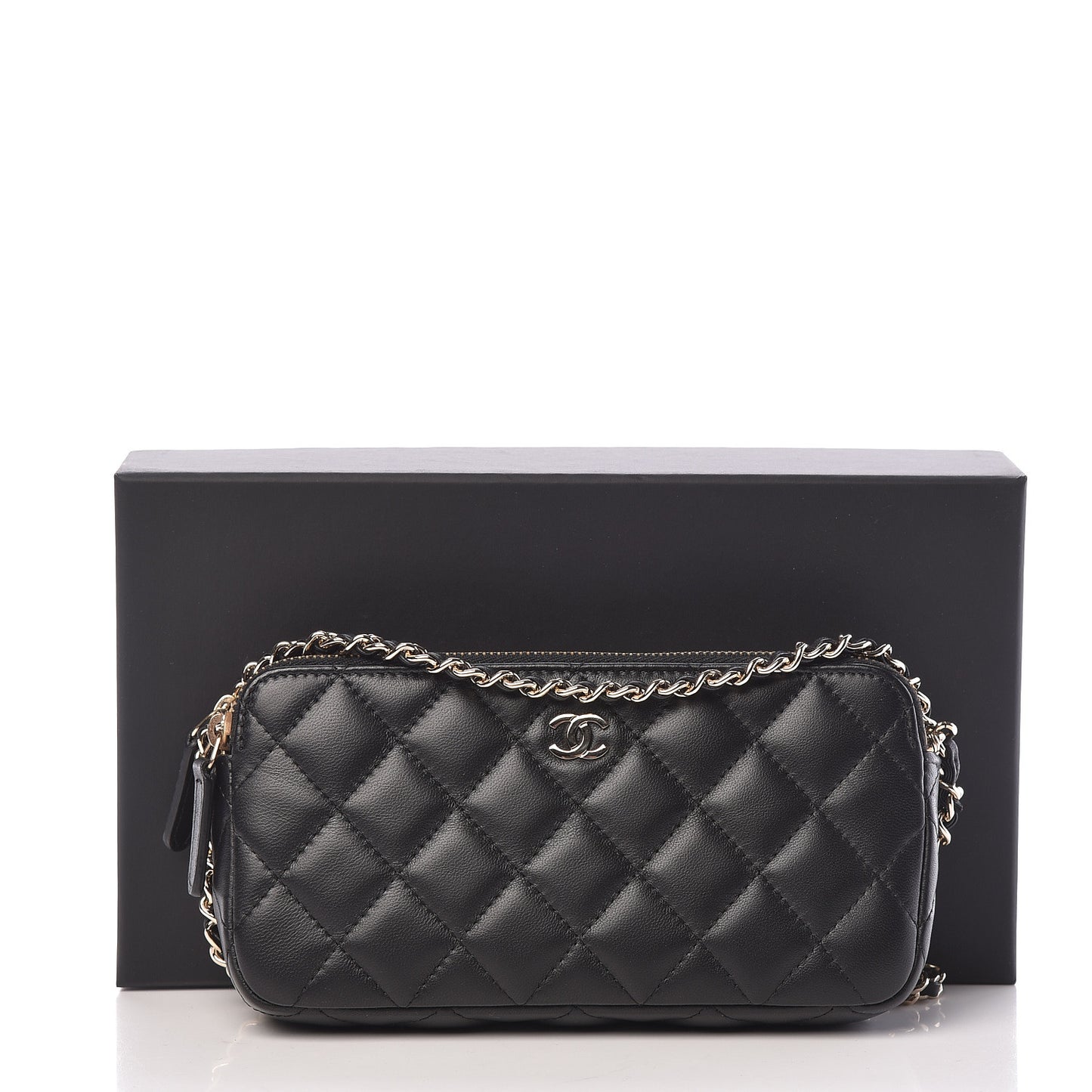 Lambskin Quilted Small Clutch With Chain Black