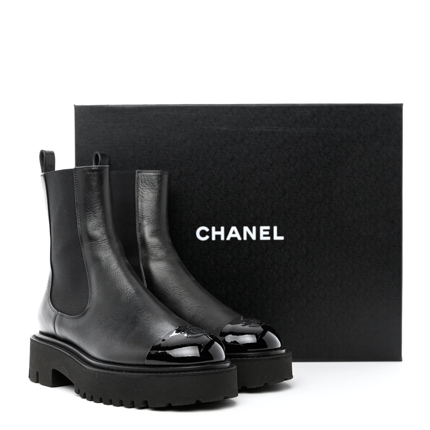 Crumpled Calfskin Patent Cap Toe Short Boots 37 Black