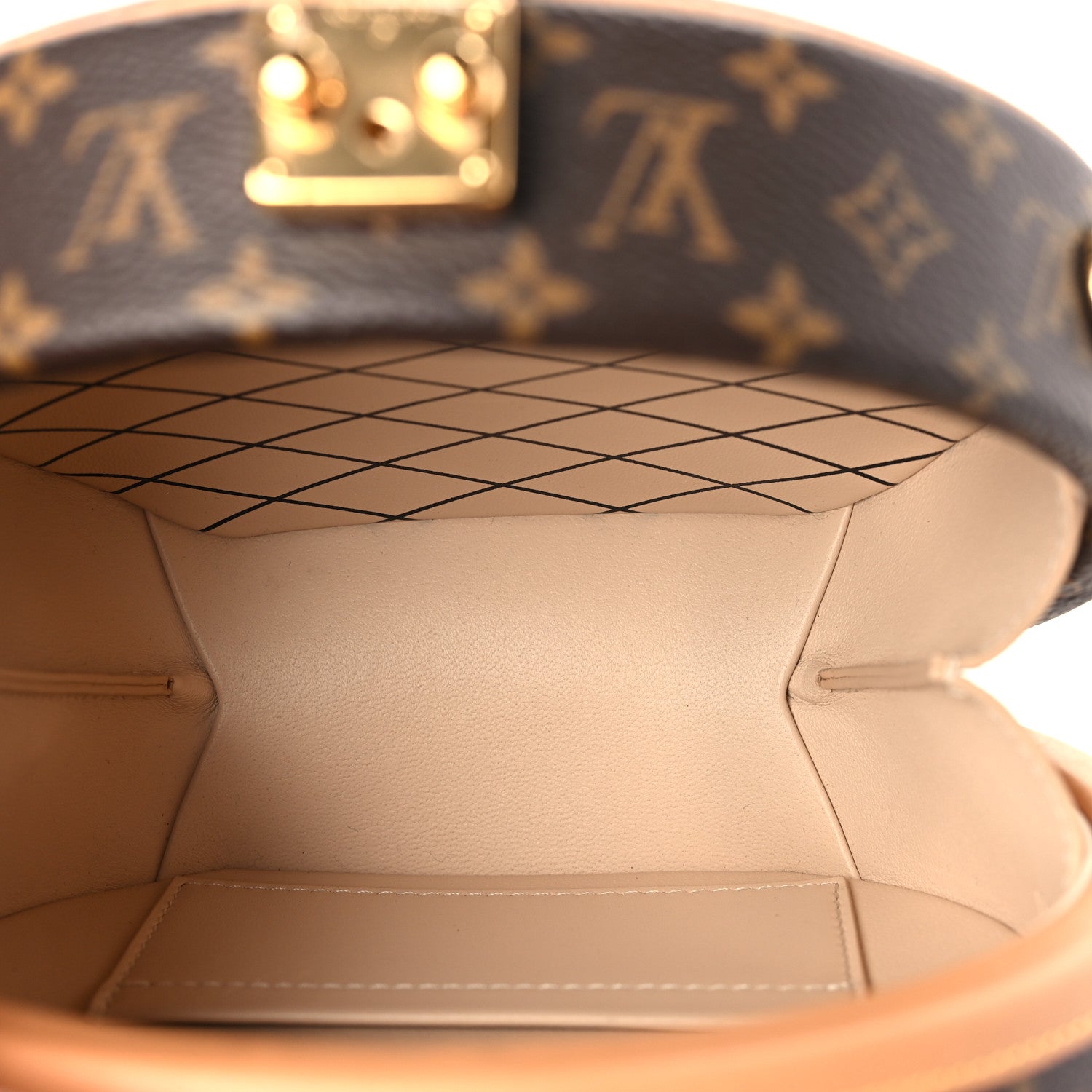 Louis Vuitton Monogram Petite Boite Chapeau 5 of 9