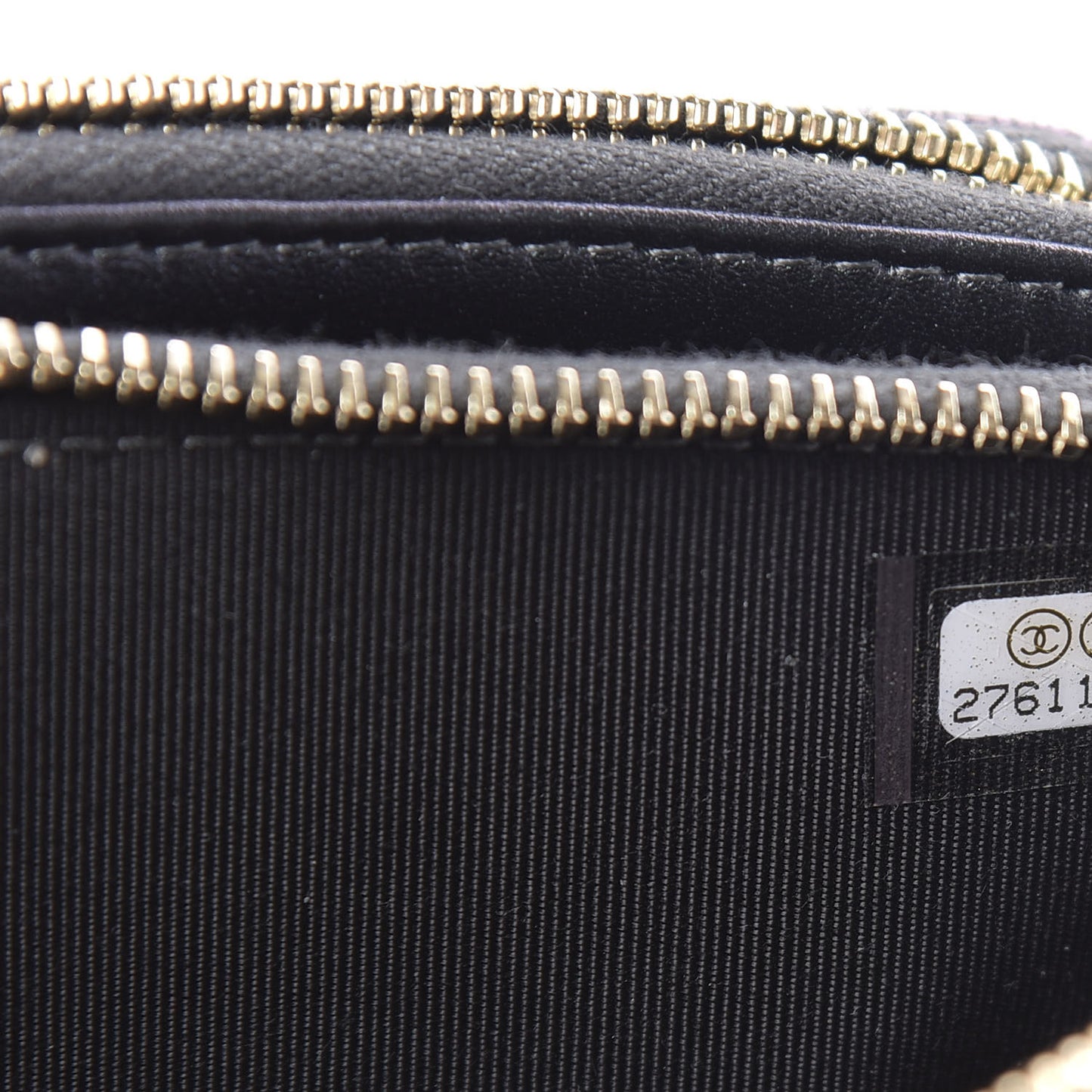 Iridescent Caviar Quilted Clutch With Chain Black