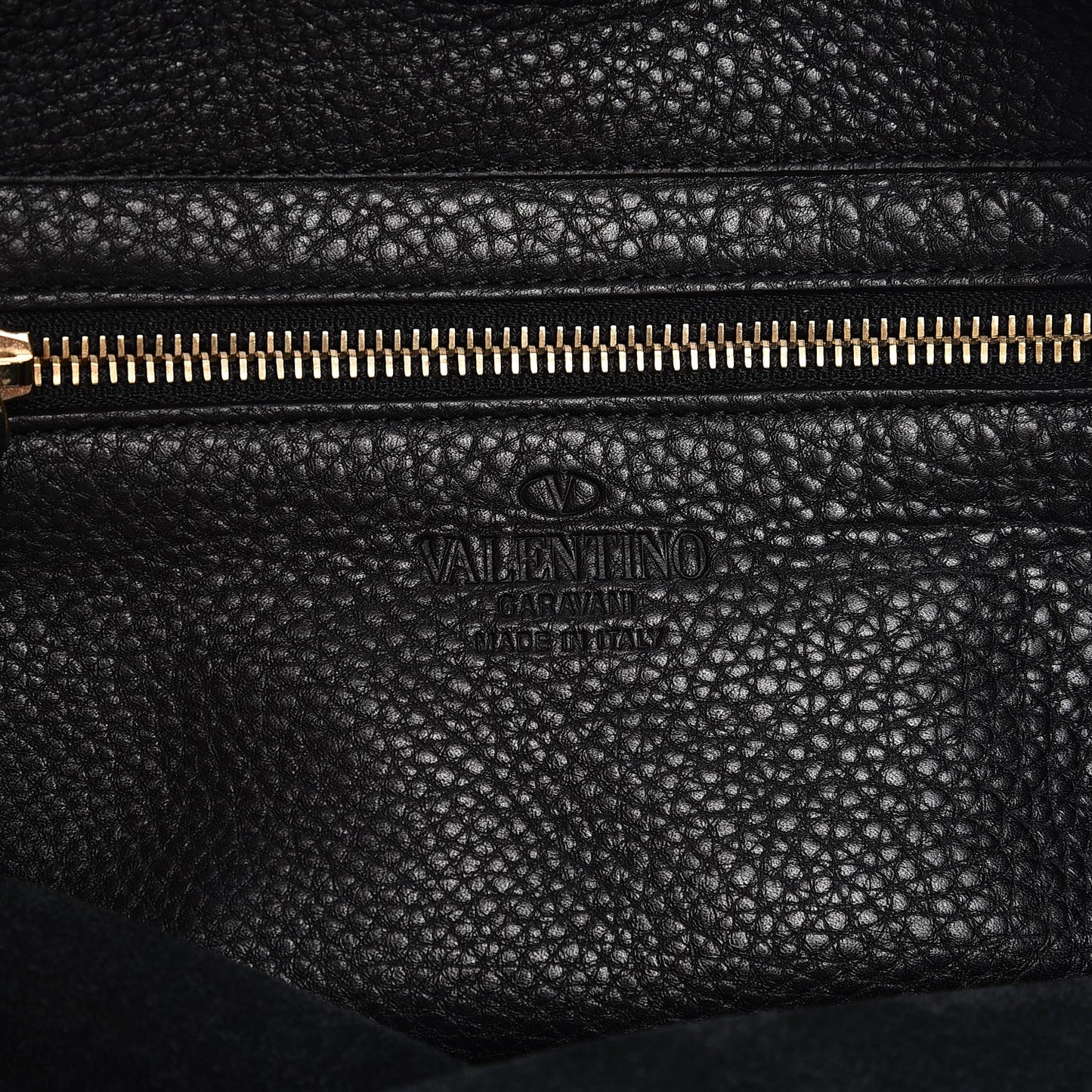 Grained Calfskin Small Rockstud Tote Black