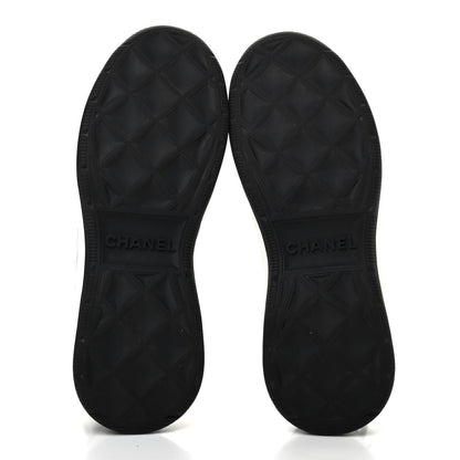Chanel Velvet Calfskin Mixed Fibers CC Sneakers 38 Ivory Black 5 of 7