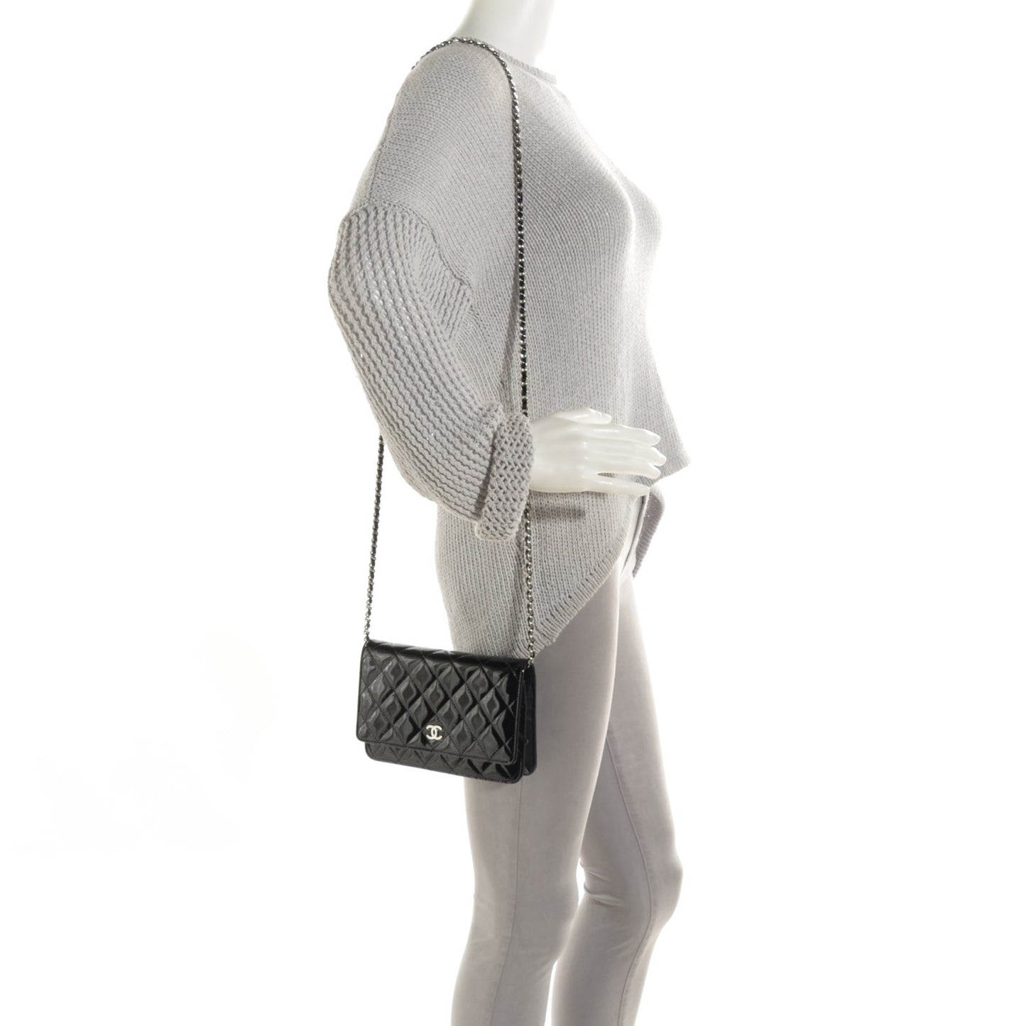 Patent Quilted Wallet On Chain WOC Black