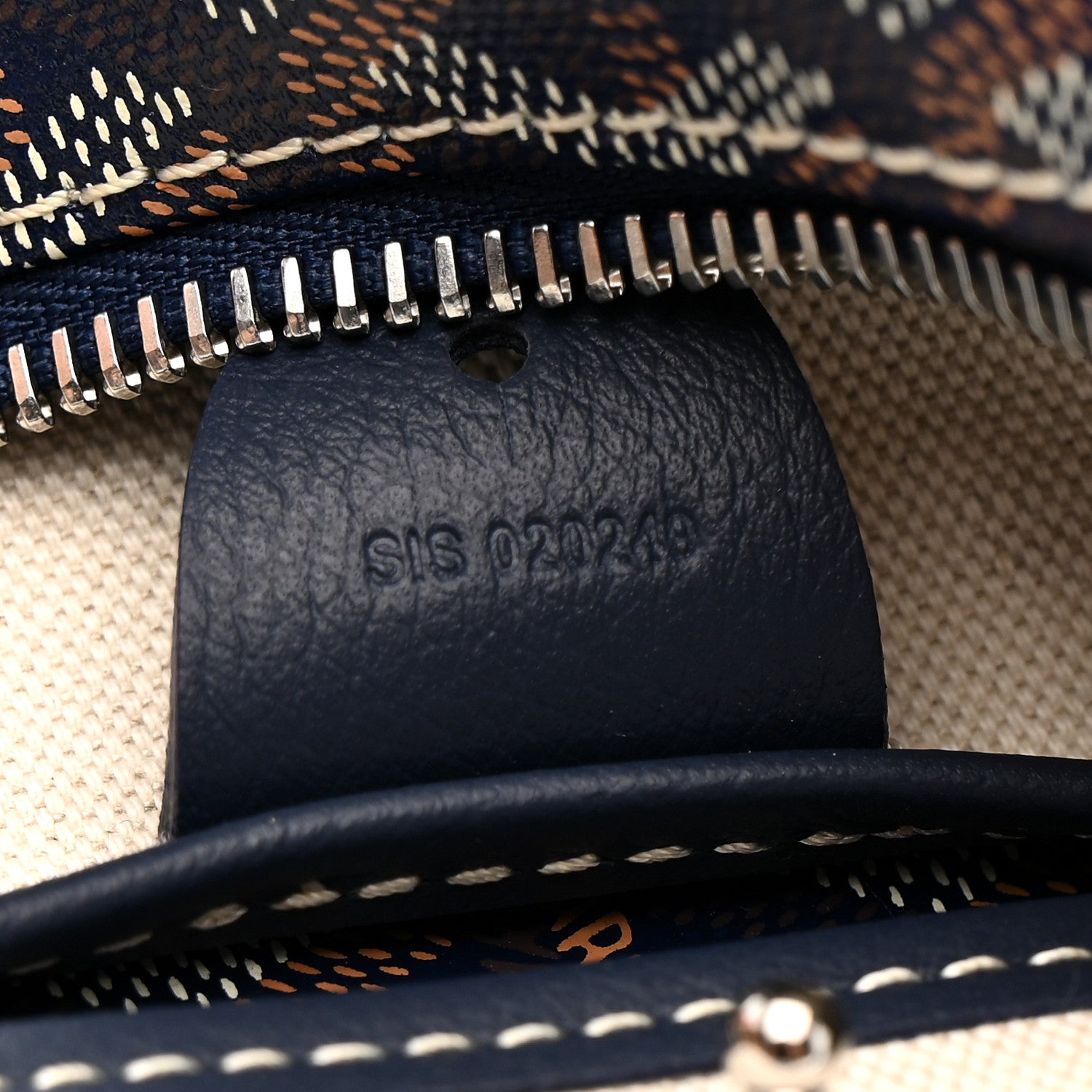 Goyard Goyardine Artois MM Navy 7 of 10