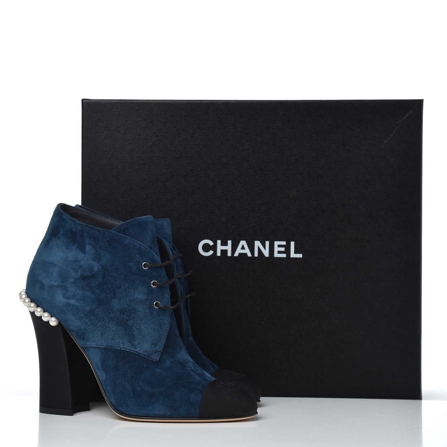 Suede Grosgrain Pearl Lace Up Booties 37 Dark Blue Black