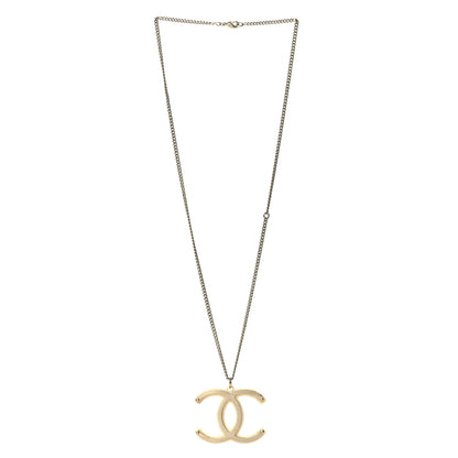 Chanel CC Pendant Necklace Gold White 3 of 5