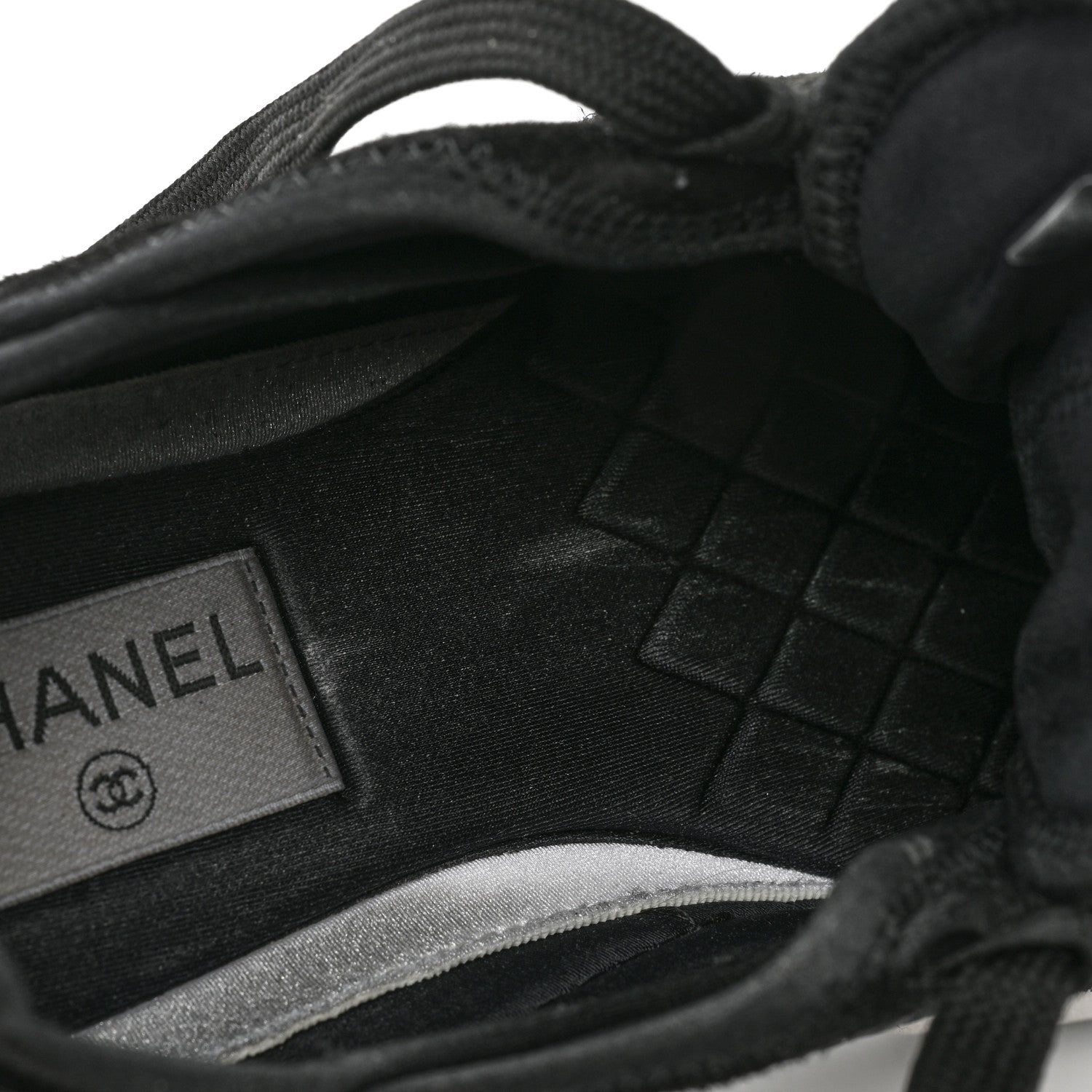 Chanel Velvet Calfskin Mixed Fibers CC Sneakers 40 Black 10 of 11