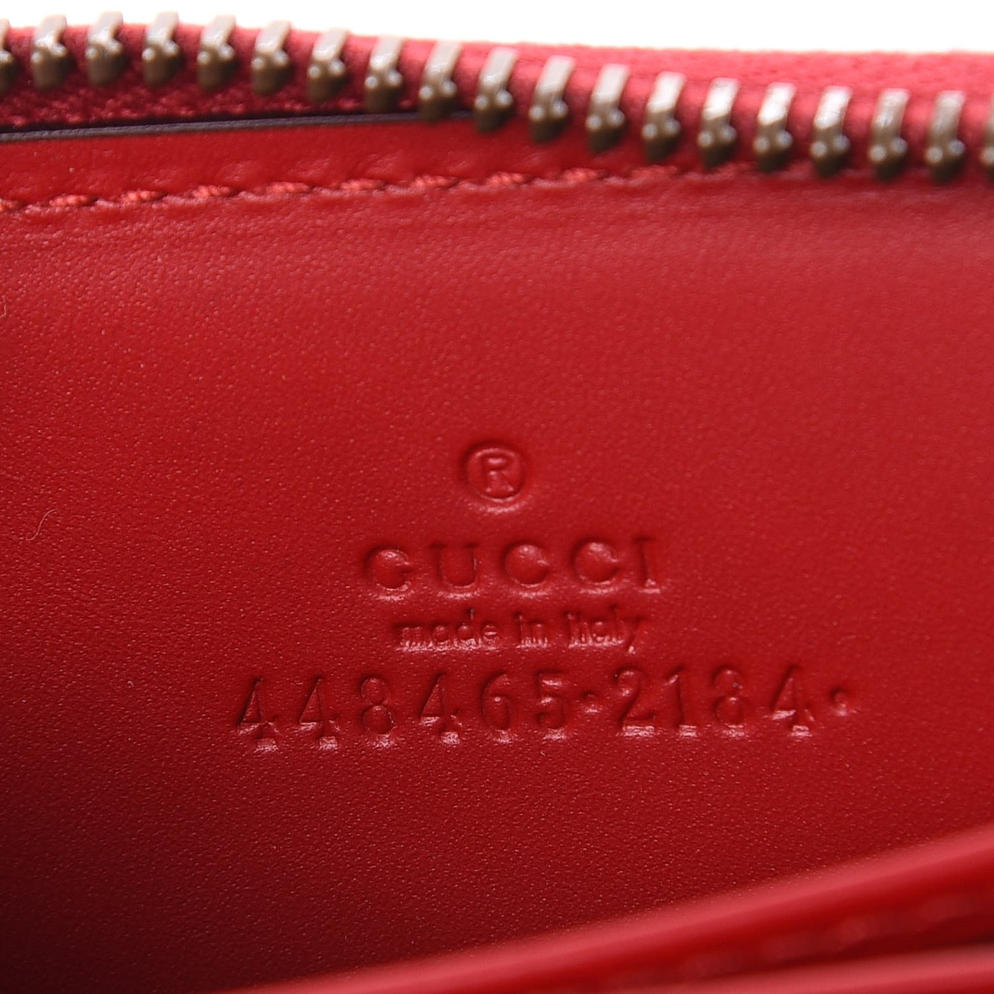 Calfskin GucciGhost Hamlet Skull Zip Around Card Case Hibiscus Red
