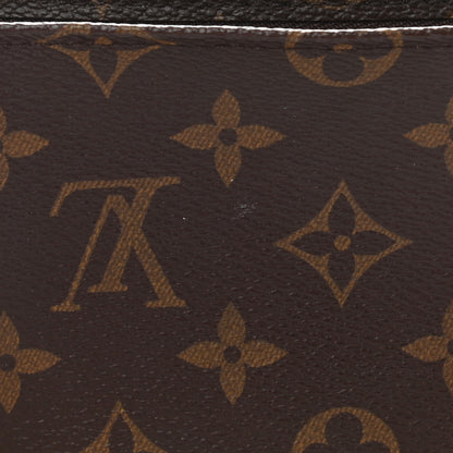 Louis Vuitton Monogram Toiletry Pouch 15 8 of 8