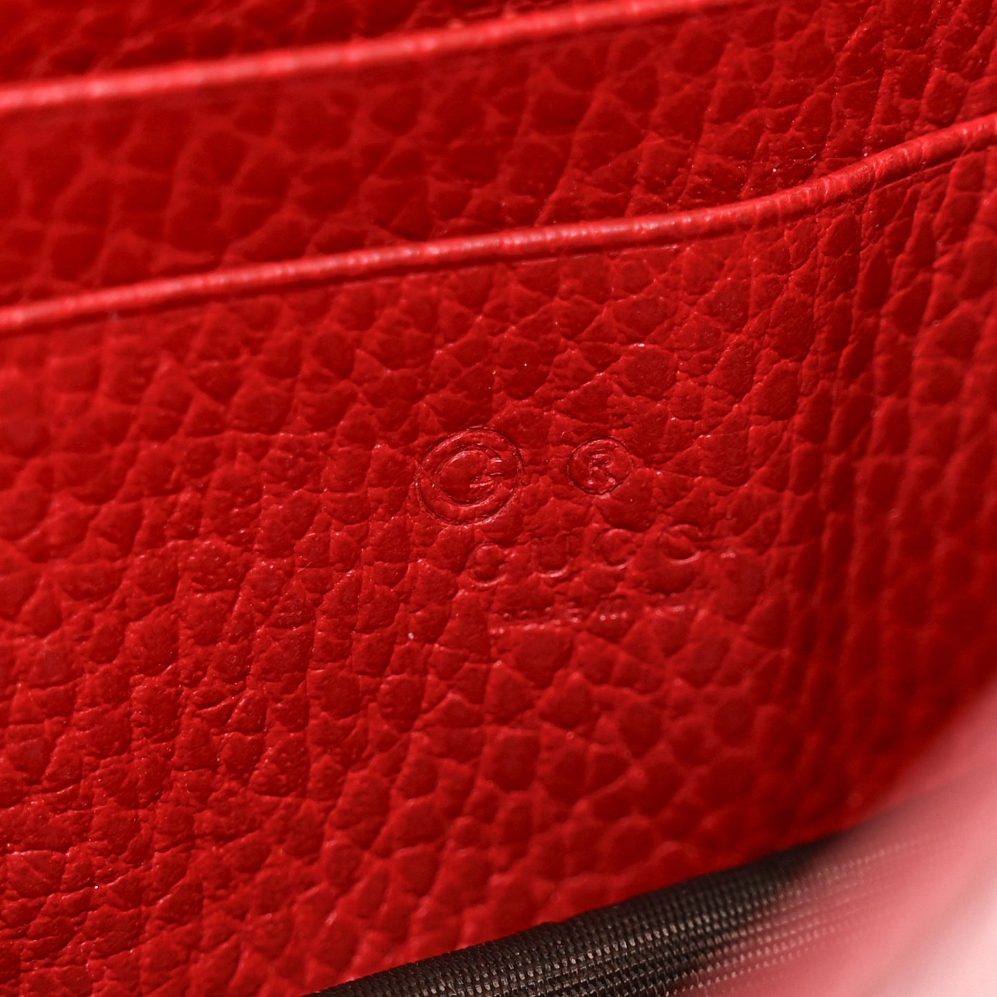 Dollar Calfskin Interlocking G Chain Wallet Red
