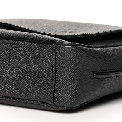 Louis Vuitton Taiga Roman PM Messenger Black 9 of 11