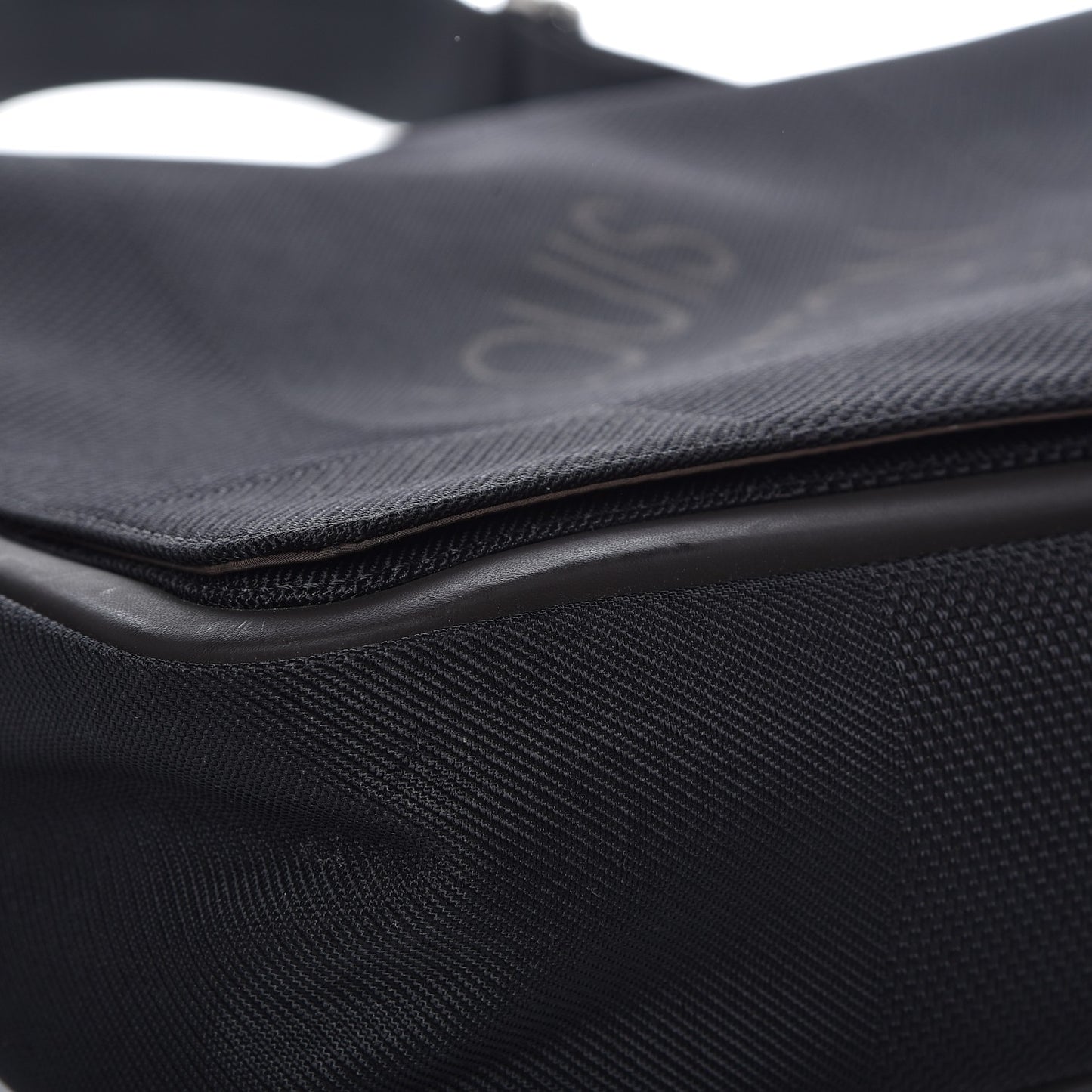 Damier Geant Messenger Bag Black