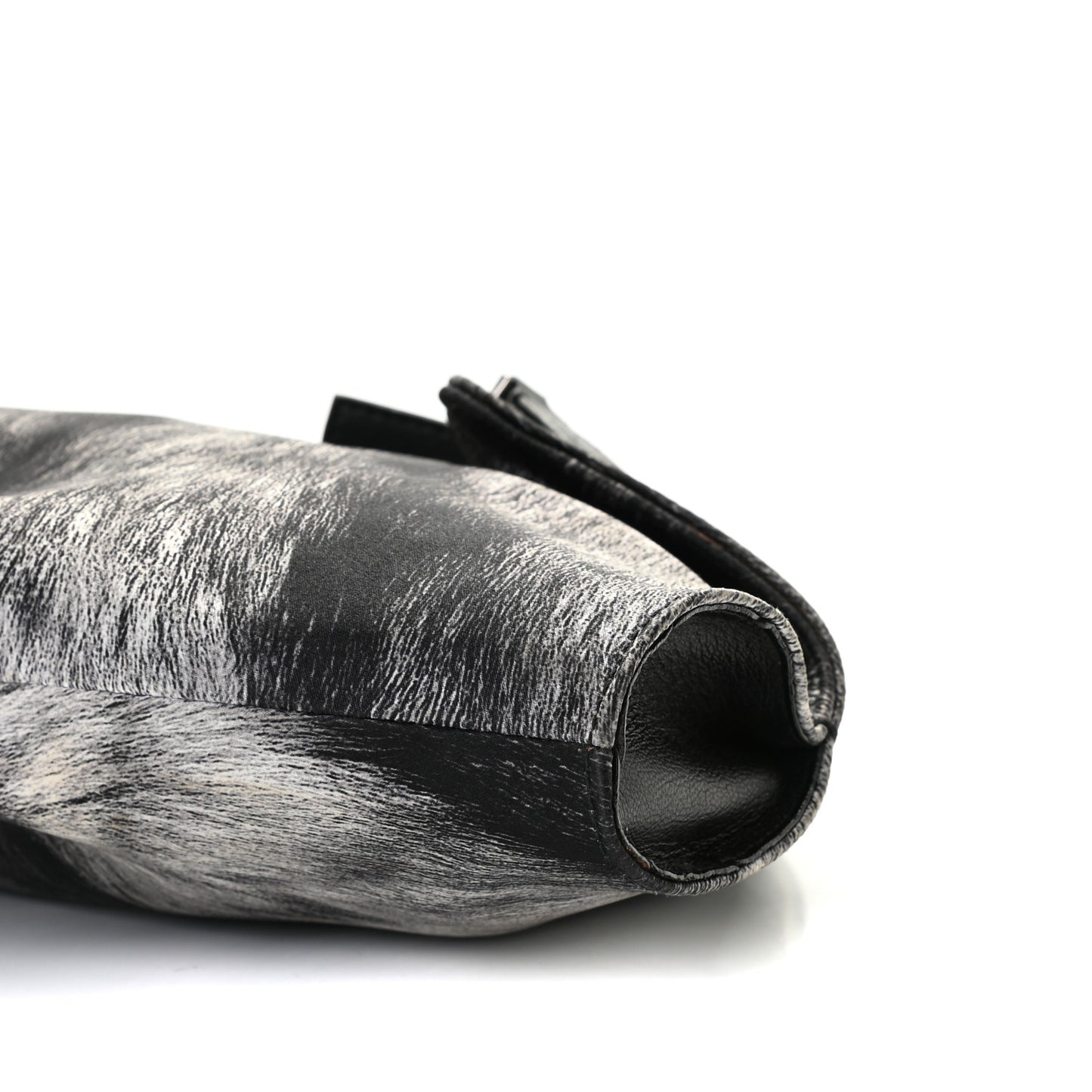 Silk Fur Print De Manta Clutch Black Grey