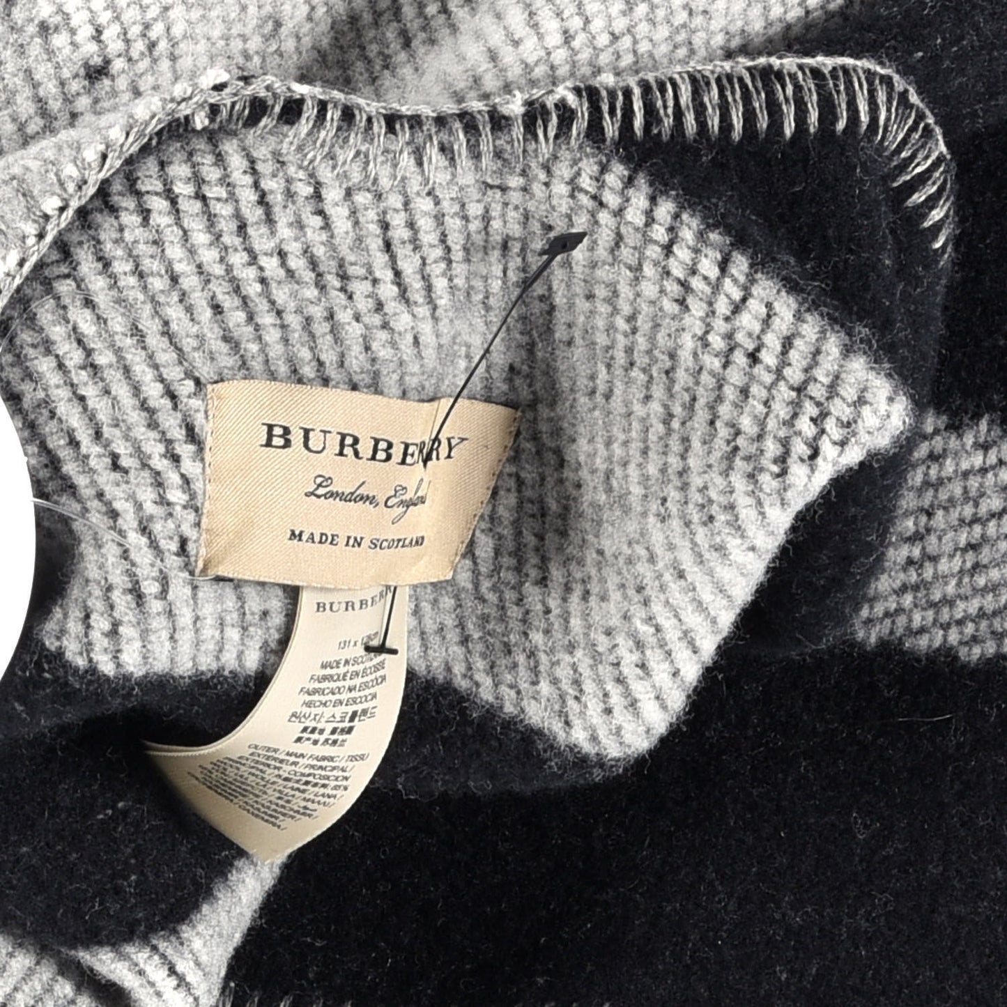 Cashmere Wool Mega Check Cape Scarf Scarf Grey