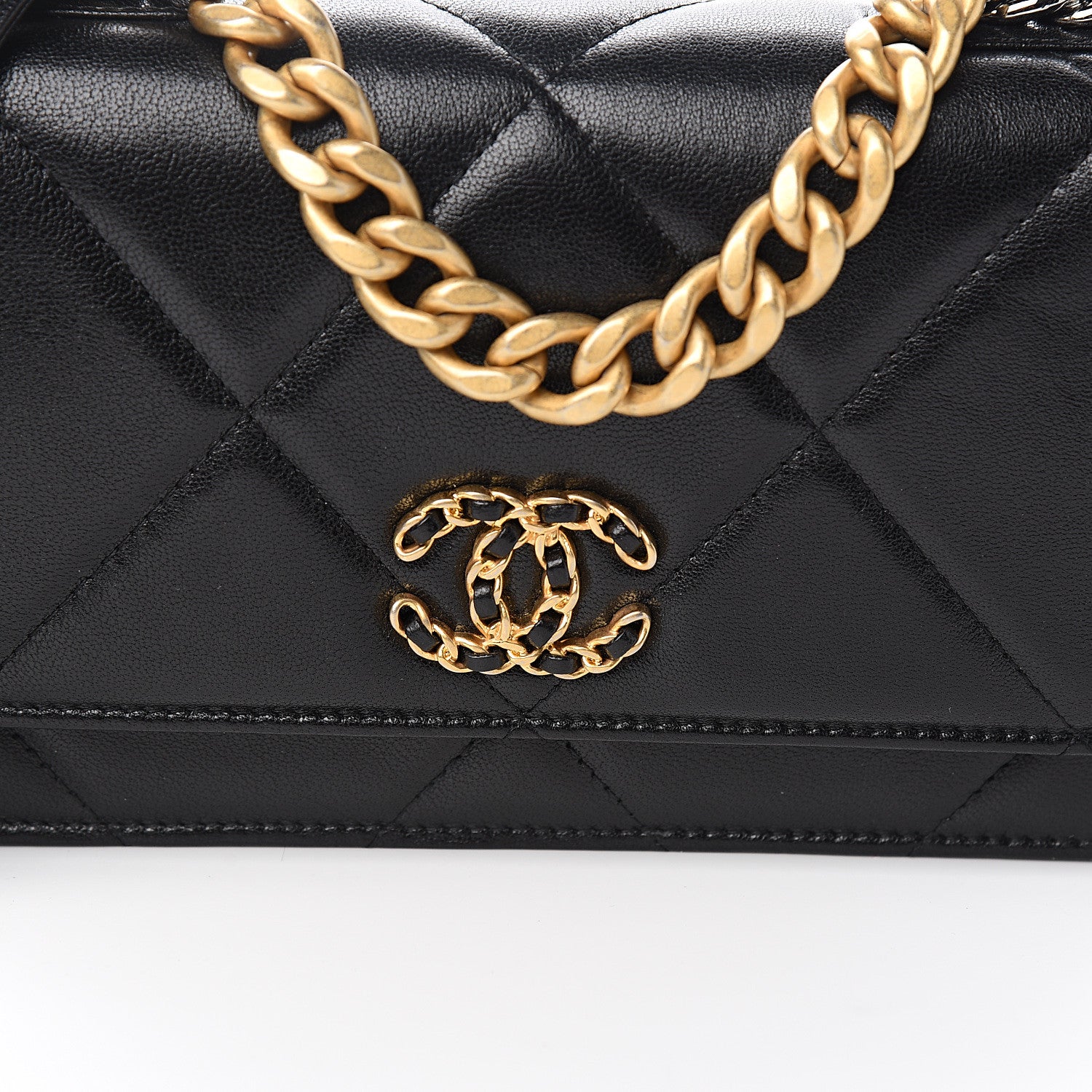 Chanel Lambskin Quilted 19 Wallet On Chain WOC Black 10 of 11