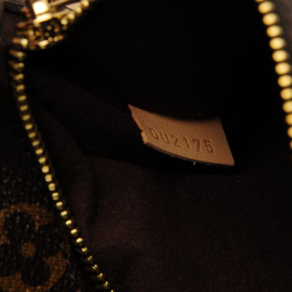 Louis Vuitton Monogram Pochette Metis 8 of 8