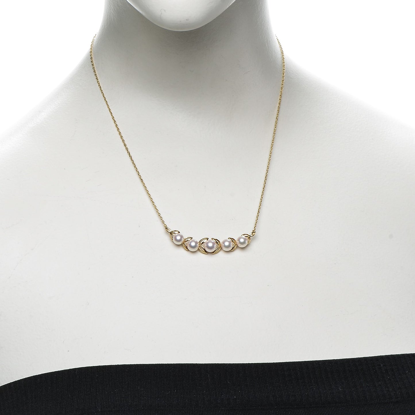 14K Yellow Gold Pearl Necklace