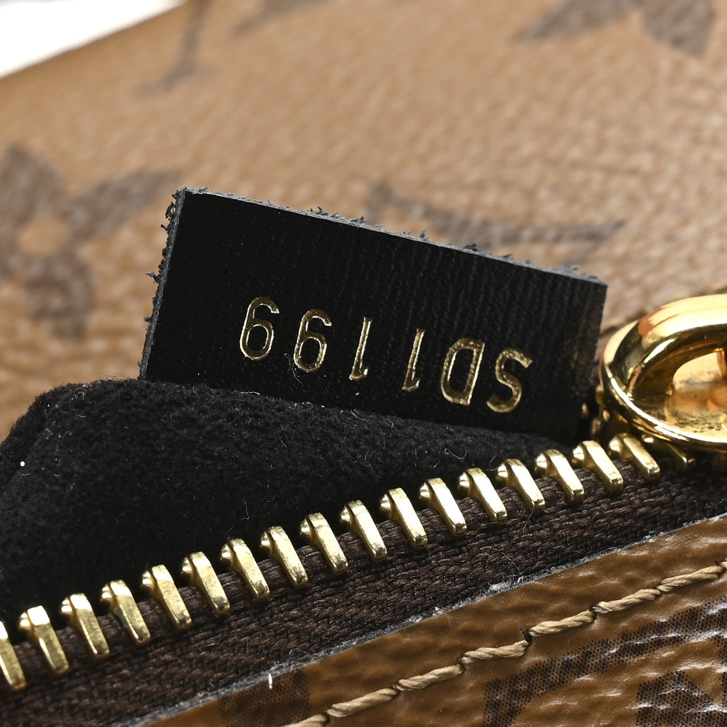 Louis Vuitton Reverse Monogram Pochette Metis 8 of 13