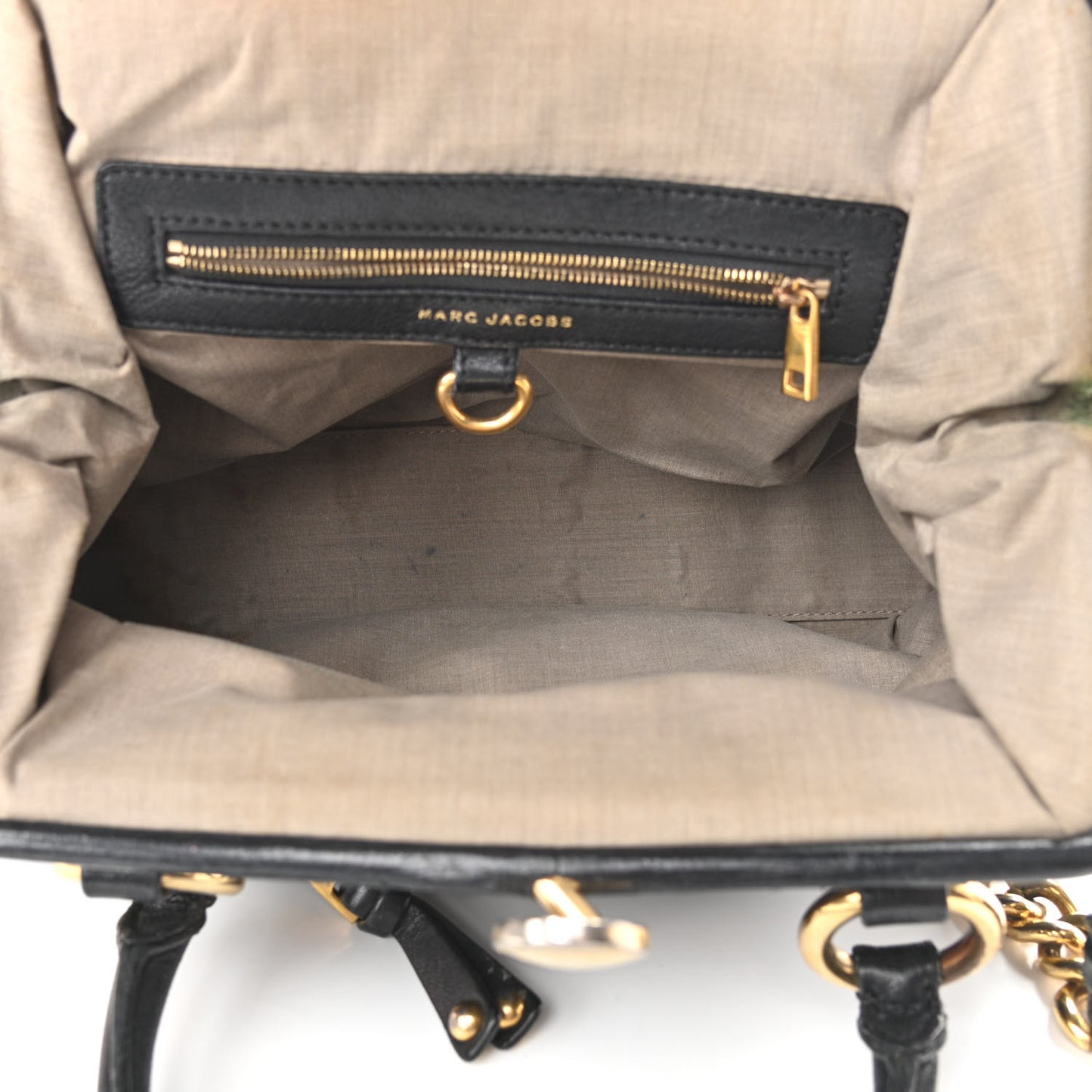 Calfskin Quilted Stam Black