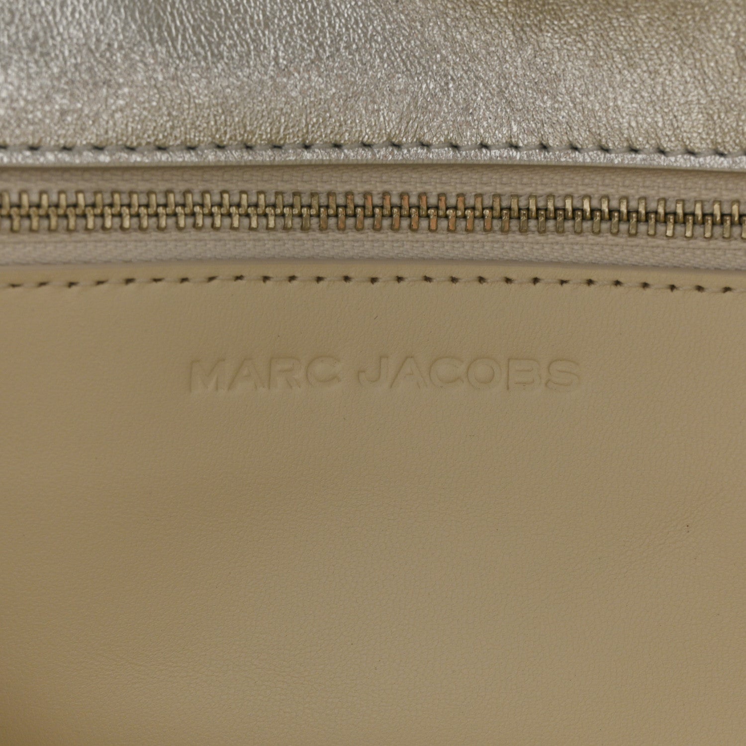 Marc Jacobs Metallic Calfskin Large Dual Shoulder Bag Silver 6 of 11