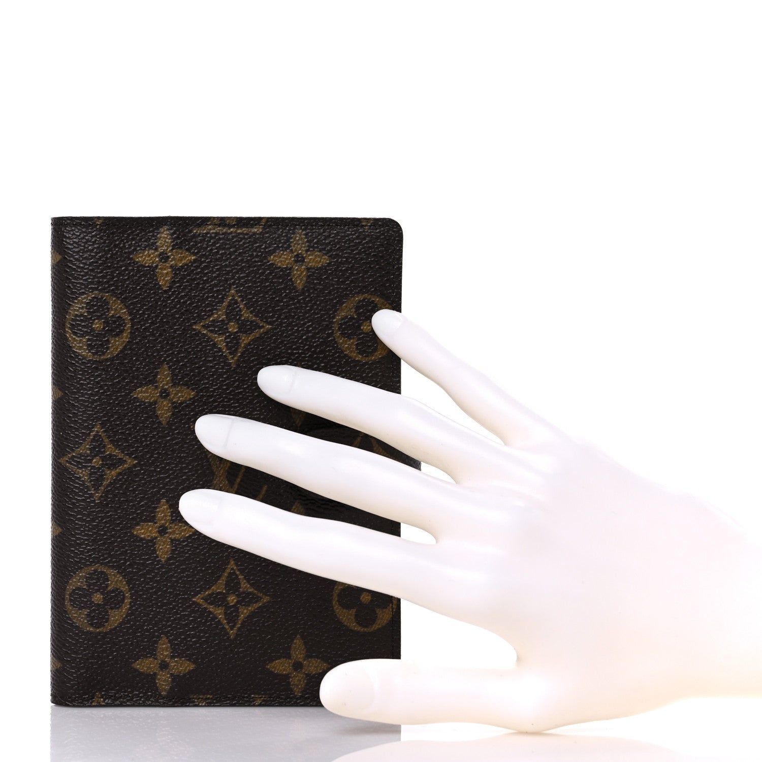 Louis Vuitton Monogram Small Ring Agenda Cover 2 of 8