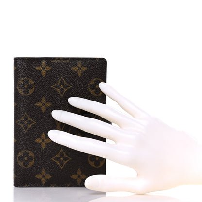 Louis Vuitton Monogram Small Ring Agenda Cover 2 of 8