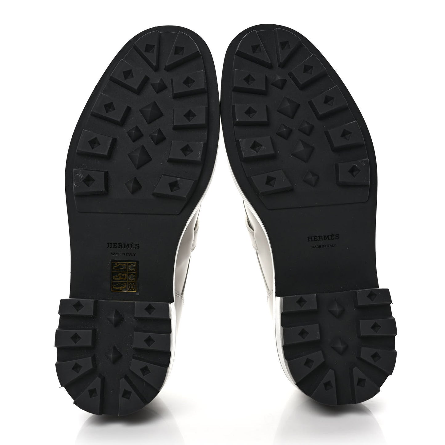 Glossed Calfskin First Derby 38 Beige Glaise